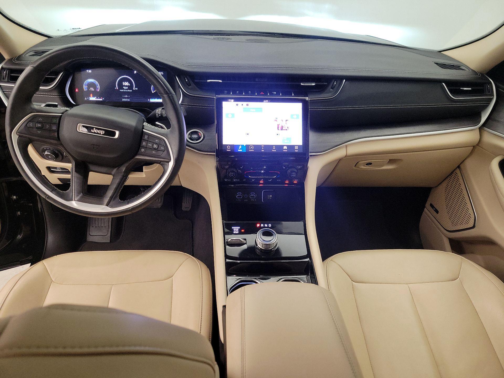 Thumbnail: 2021 Jeep Grand Cherokee L - 9