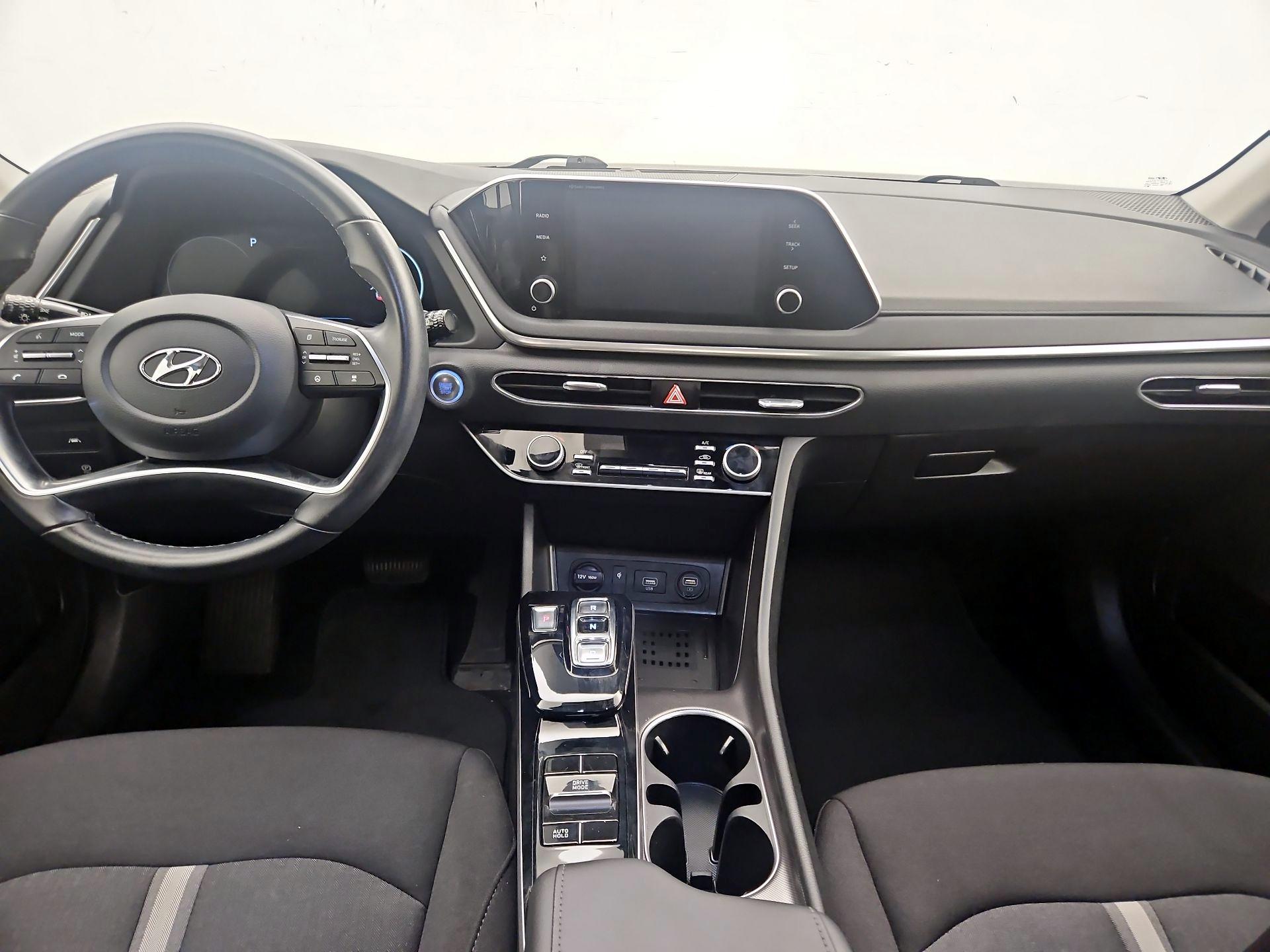 Thumbnail: 2022 Hyundai Sonata - 9