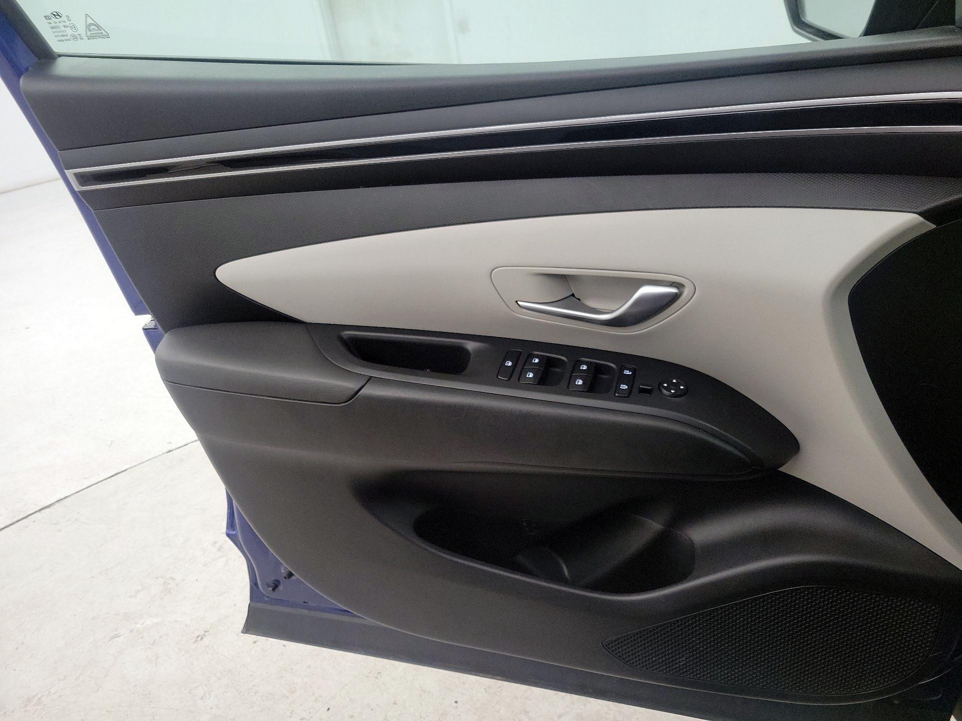Thumbnail: 2022 Hyundai Tucson - 12