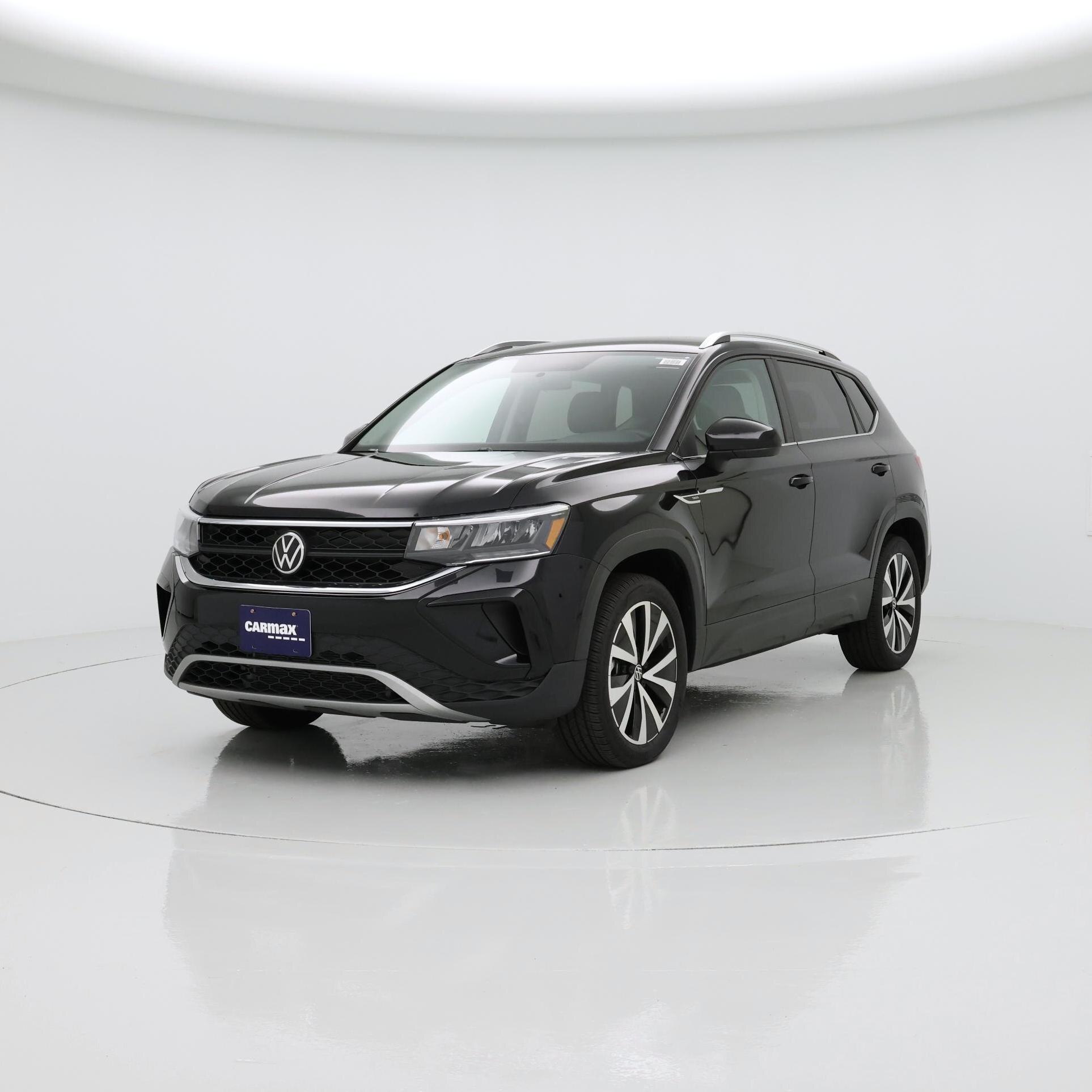 Thumbnail: 2022 Volkswagen Taos - 4