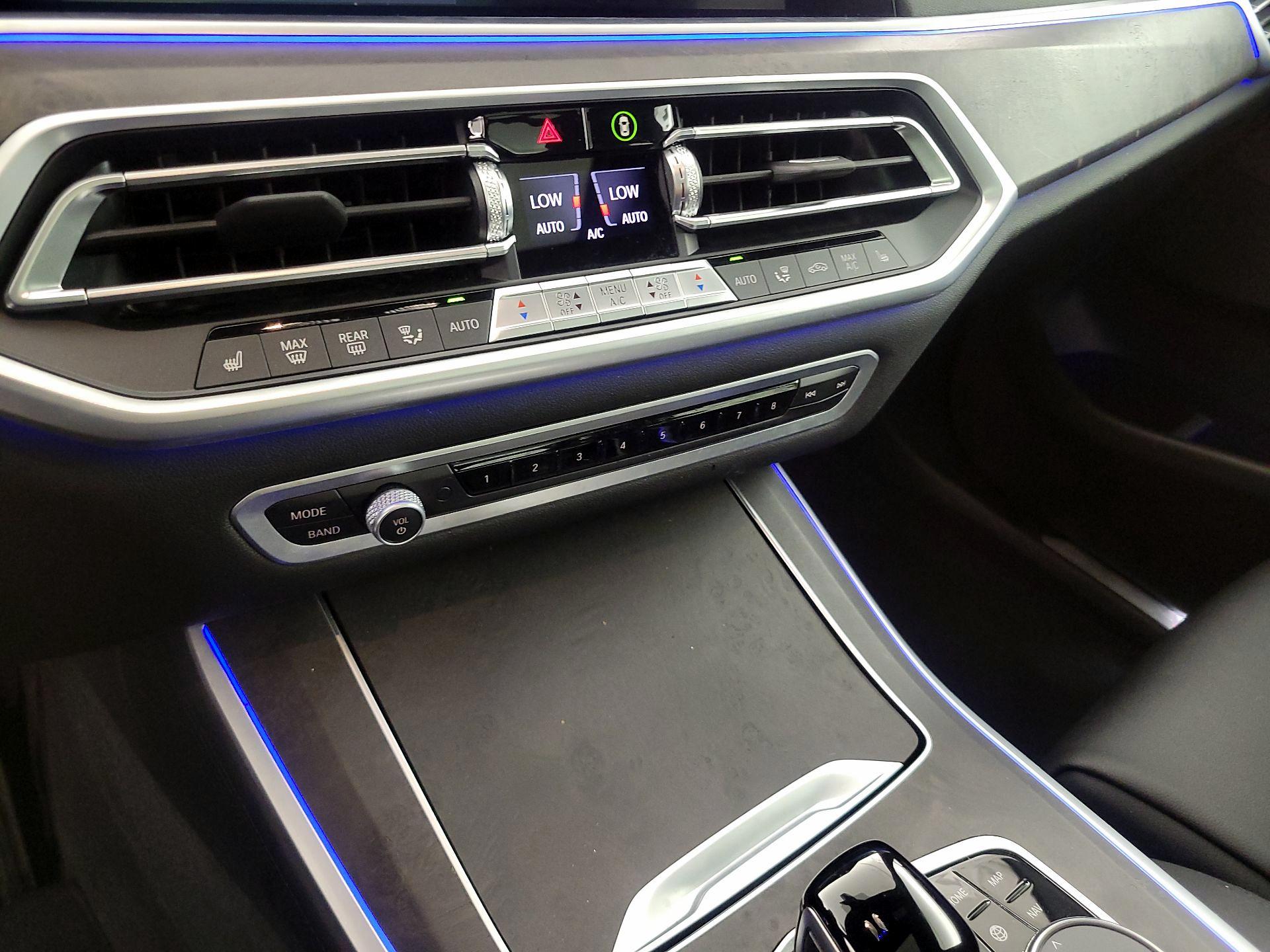 Thumbnail: 2022 BMW X5 - 17