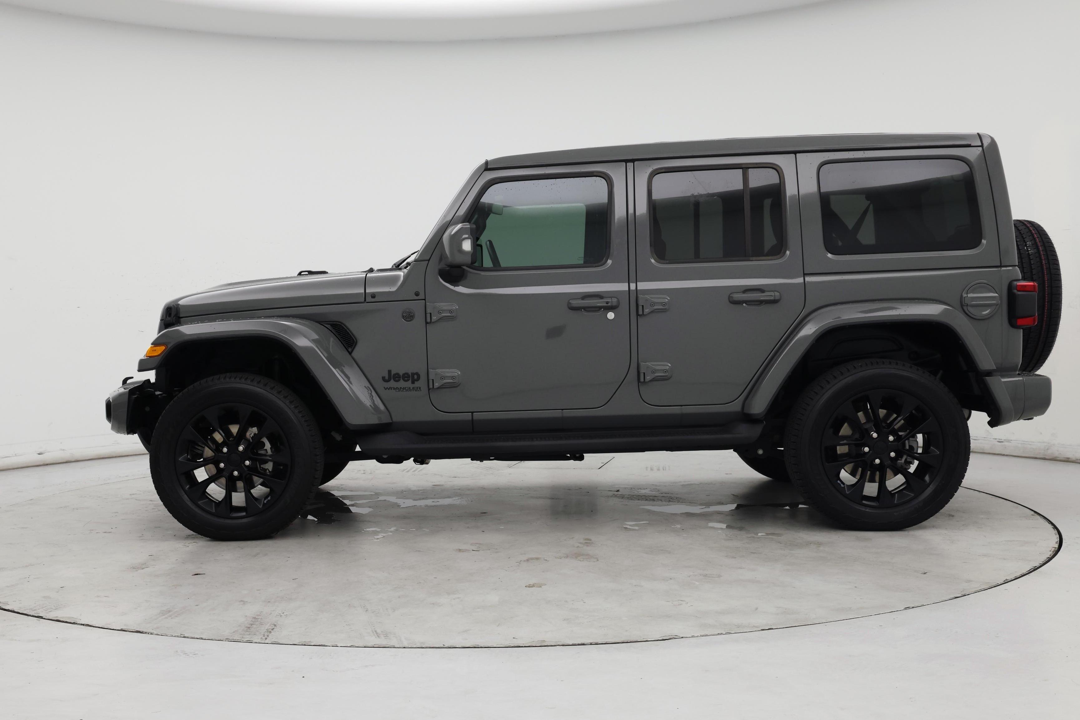 Thumbnail: 2022 Jeep Wrangler - 3