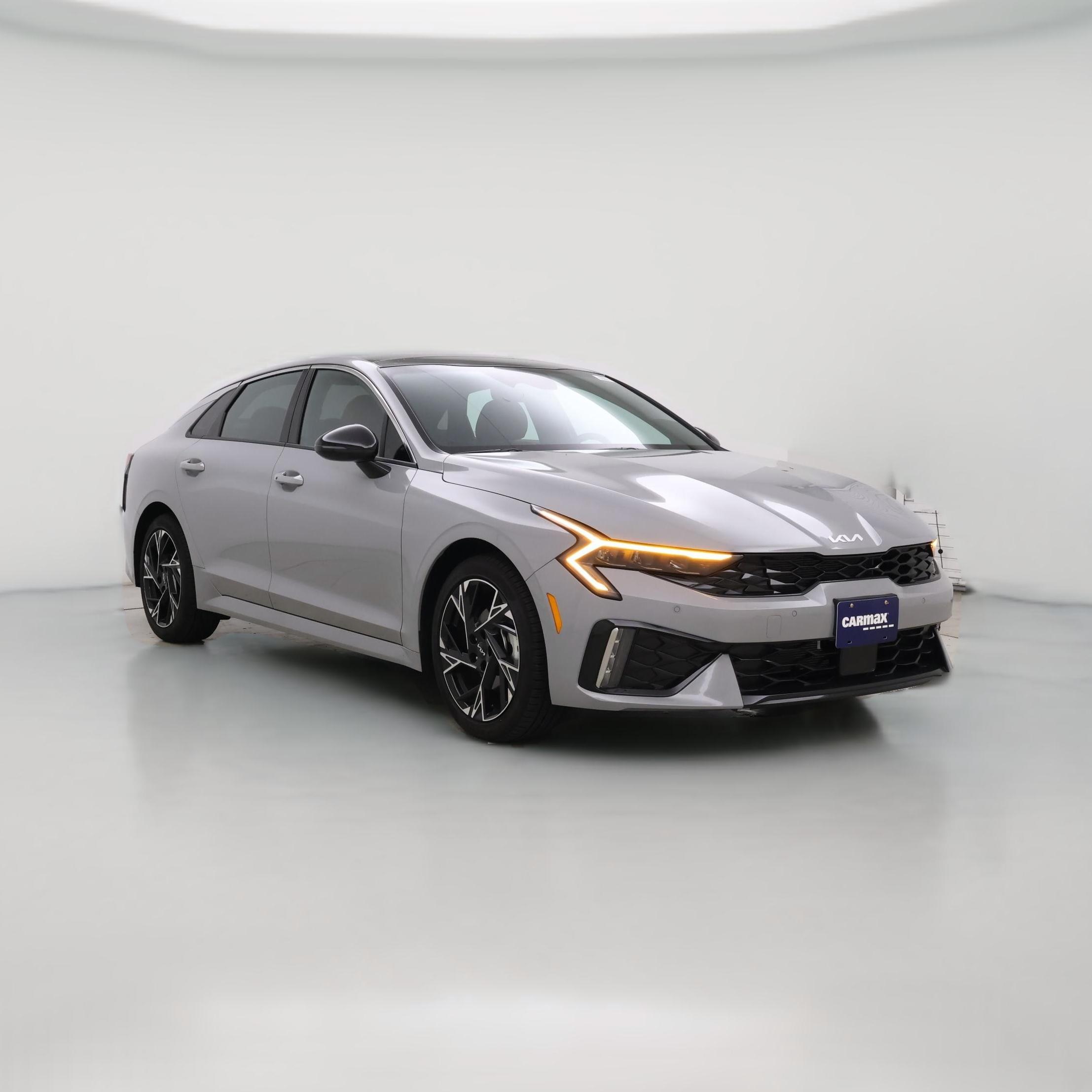 Thumbnail: 2025 Kia K5 - 1