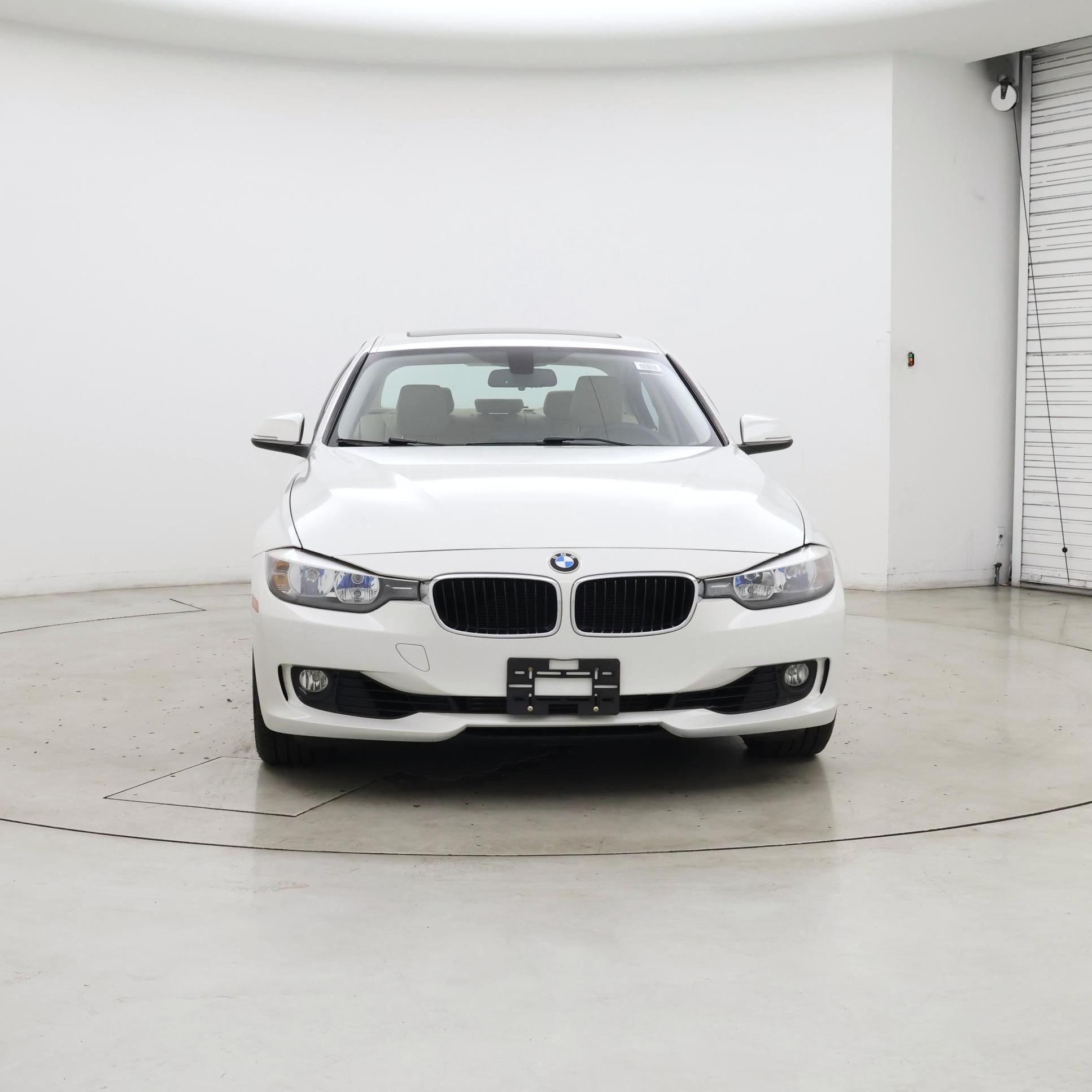 Thumbnail: 2015 BMW 3 Series - 5