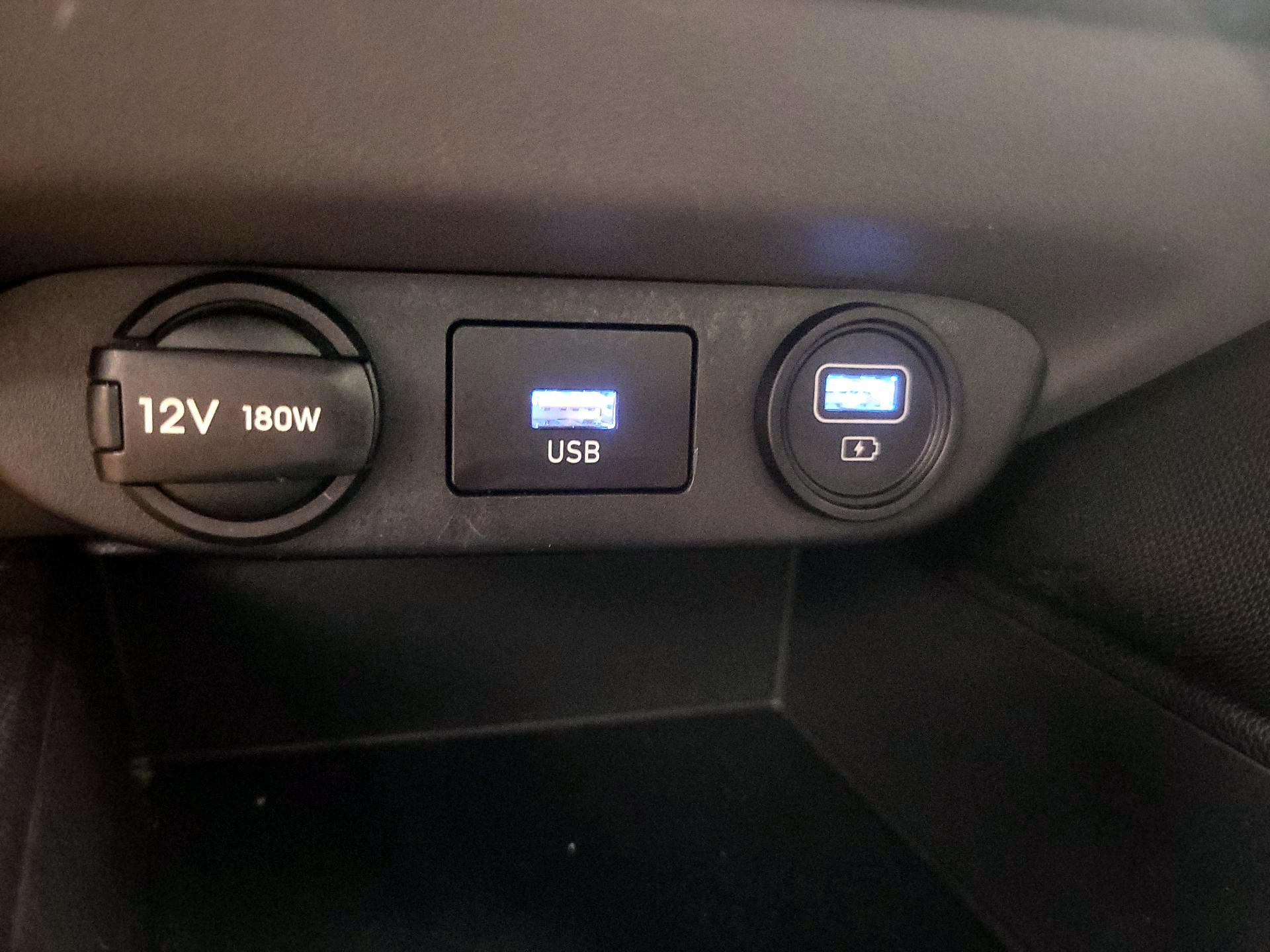 Thumbnail: 2023 Hyundai Elantra - 18