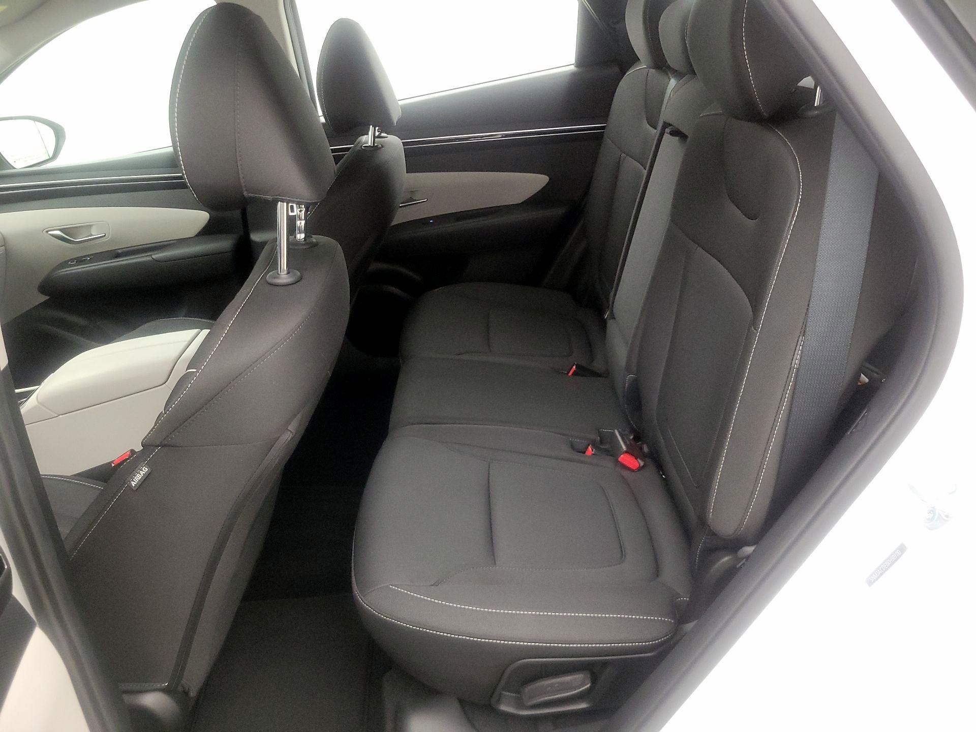 Thumbnail: 2024 Hyundai Tucson - 19