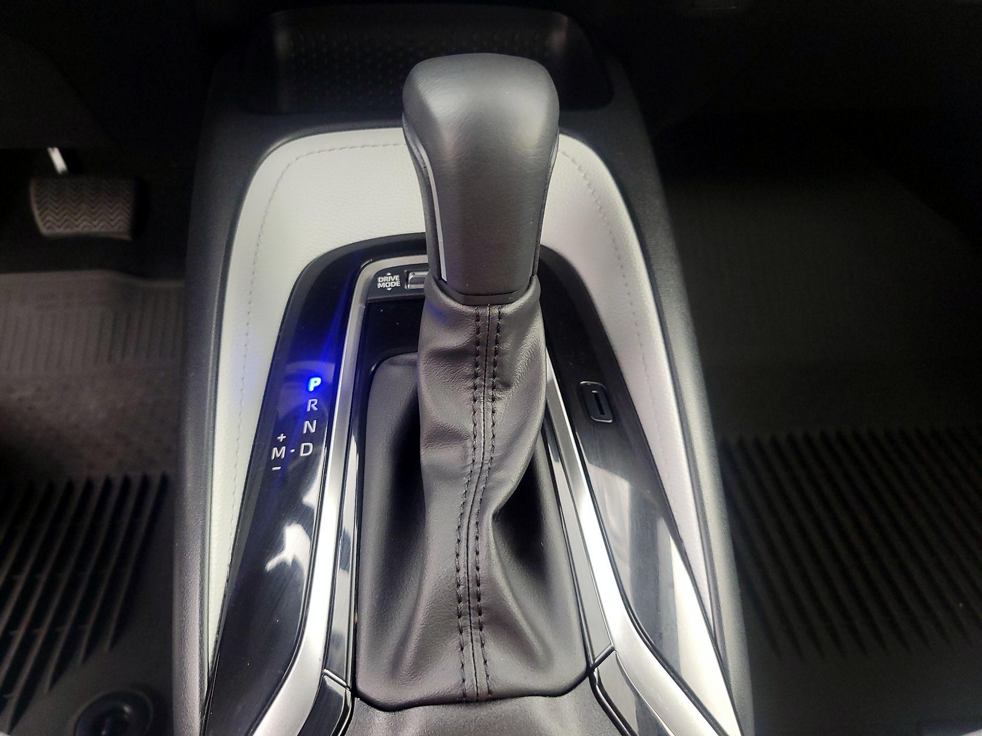 Thumbnail: 2023 Toyota Corolla - 17