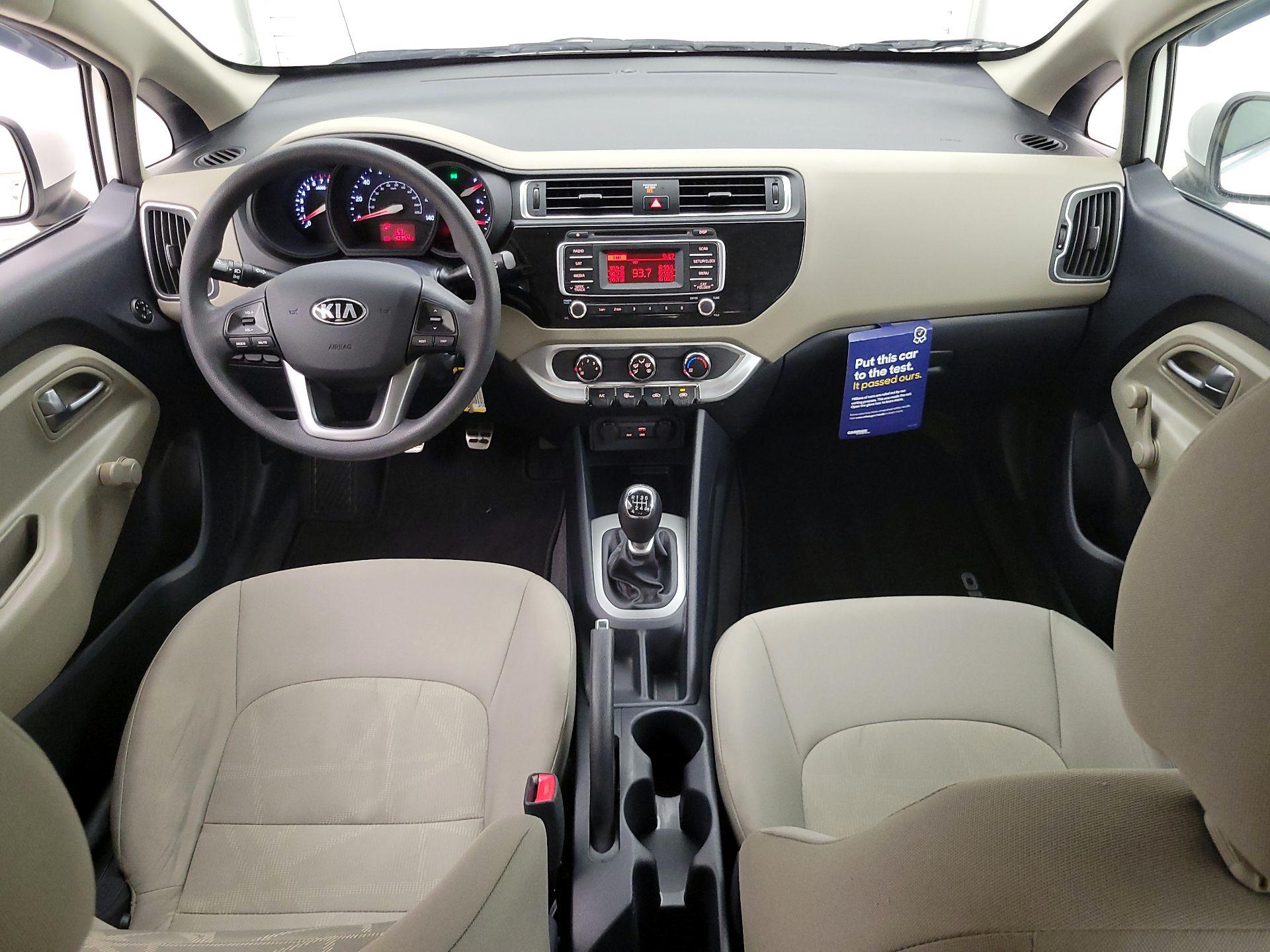 Thumbnail: 2016 Kia Rio - 9