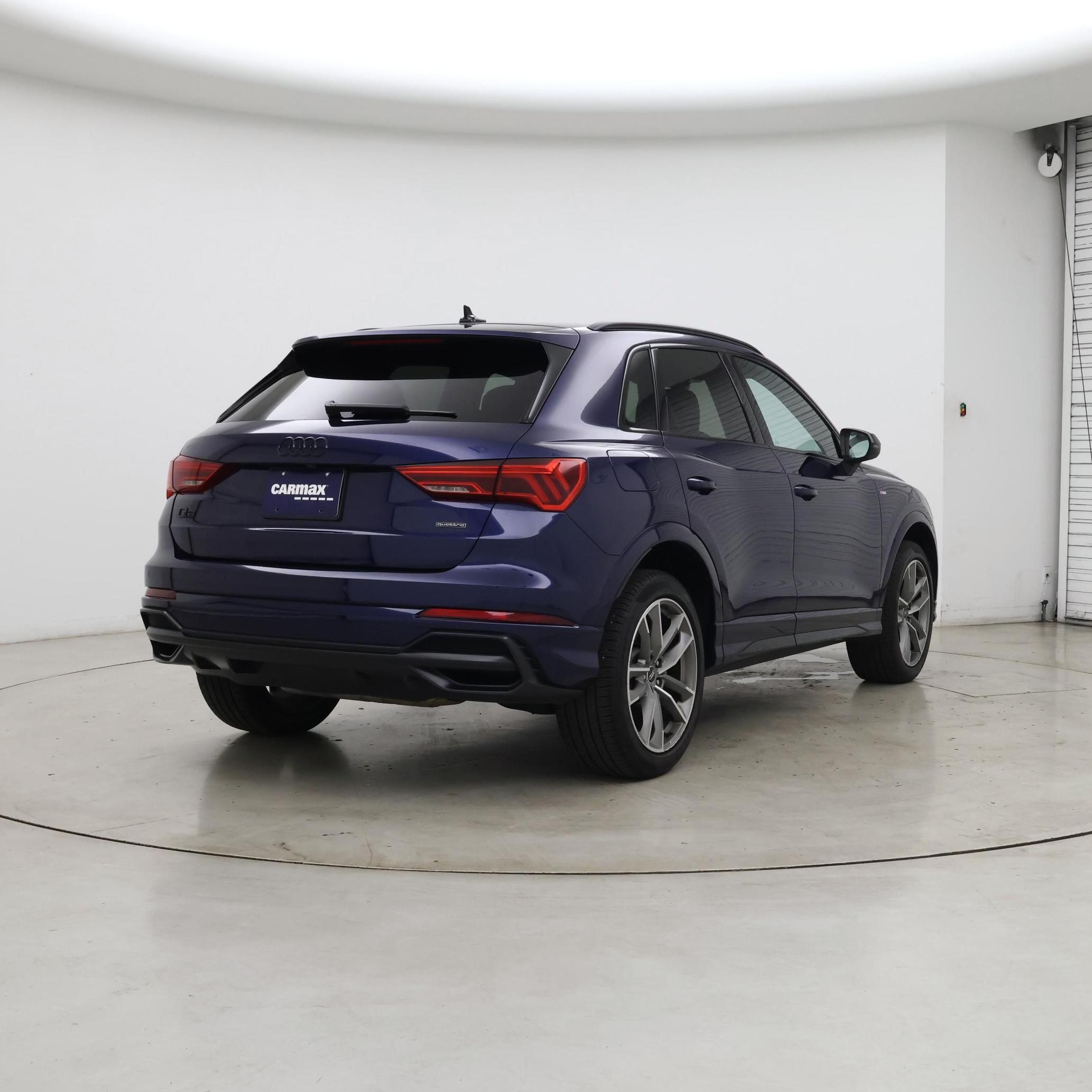 Thumbnail: 2022 Audi Q3 - 8