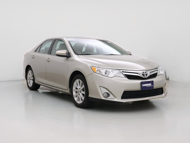 2014 Toyota Camry XLE -
                  Hartford, CT
