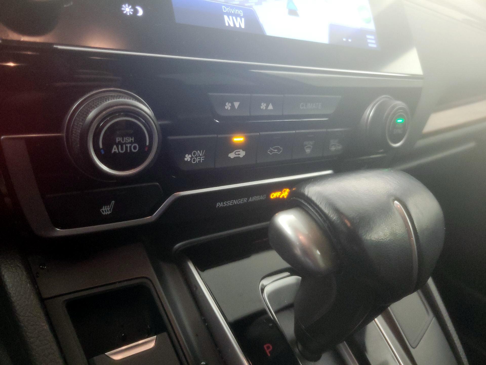 Thumbnail: 2019 Honda CR-V - 17