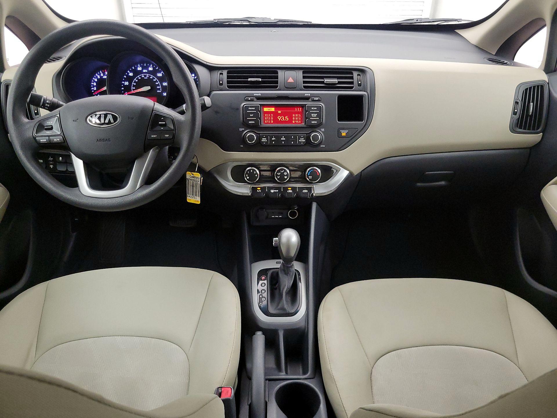 Thumbnail: 2013 Kia Rio - 9