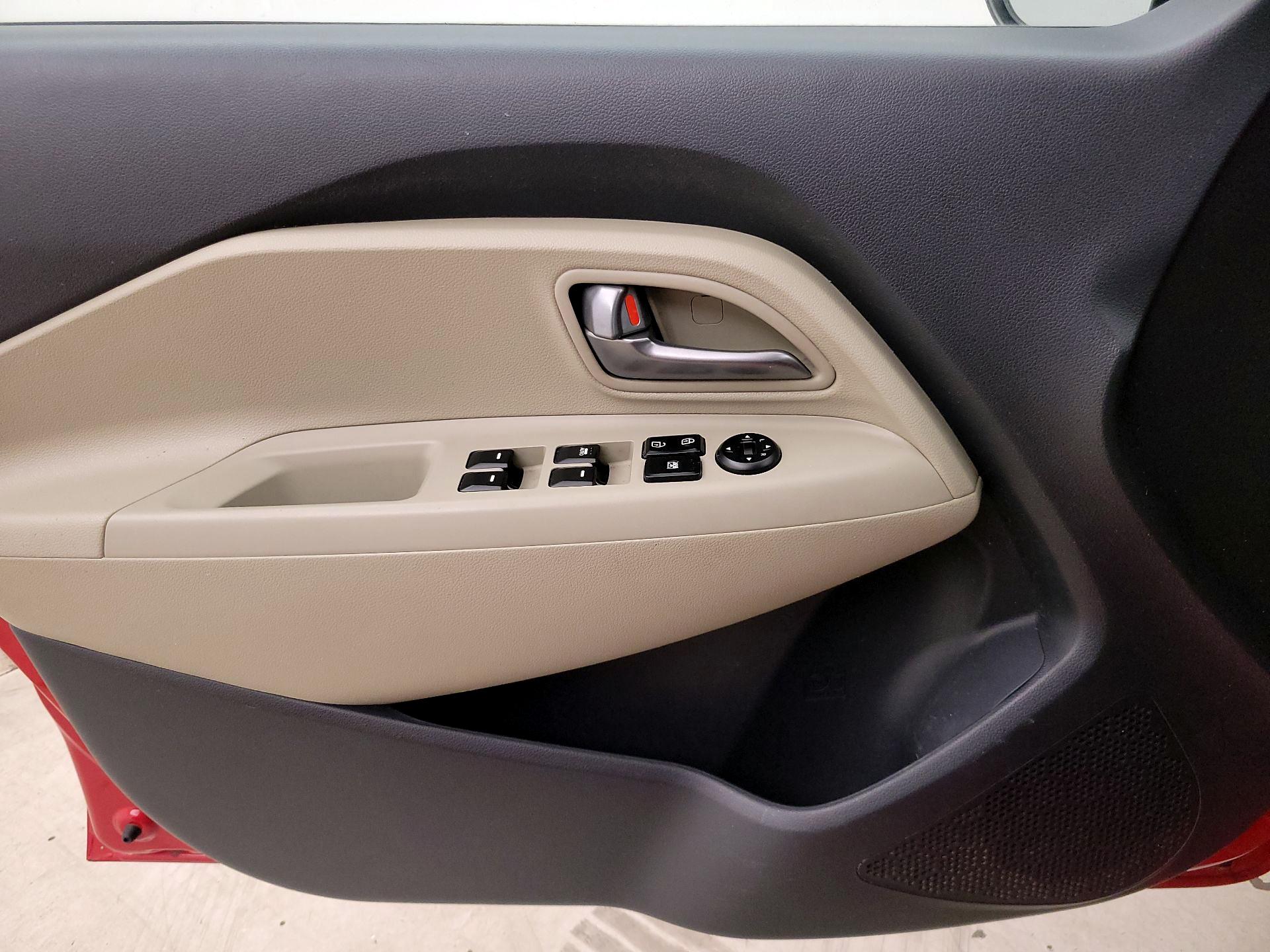 Thumbnail: 2013 Kia Rio - 12