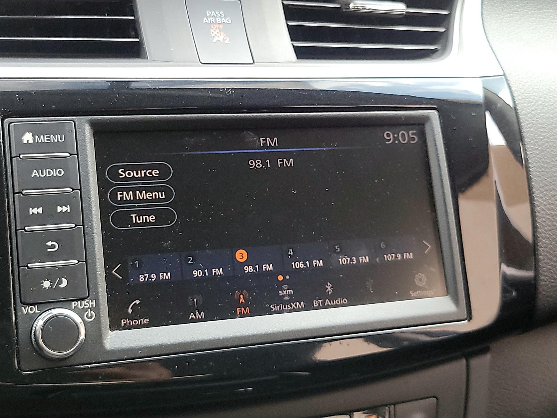 Thumbnail: 2019 Nissan Sentra - 15