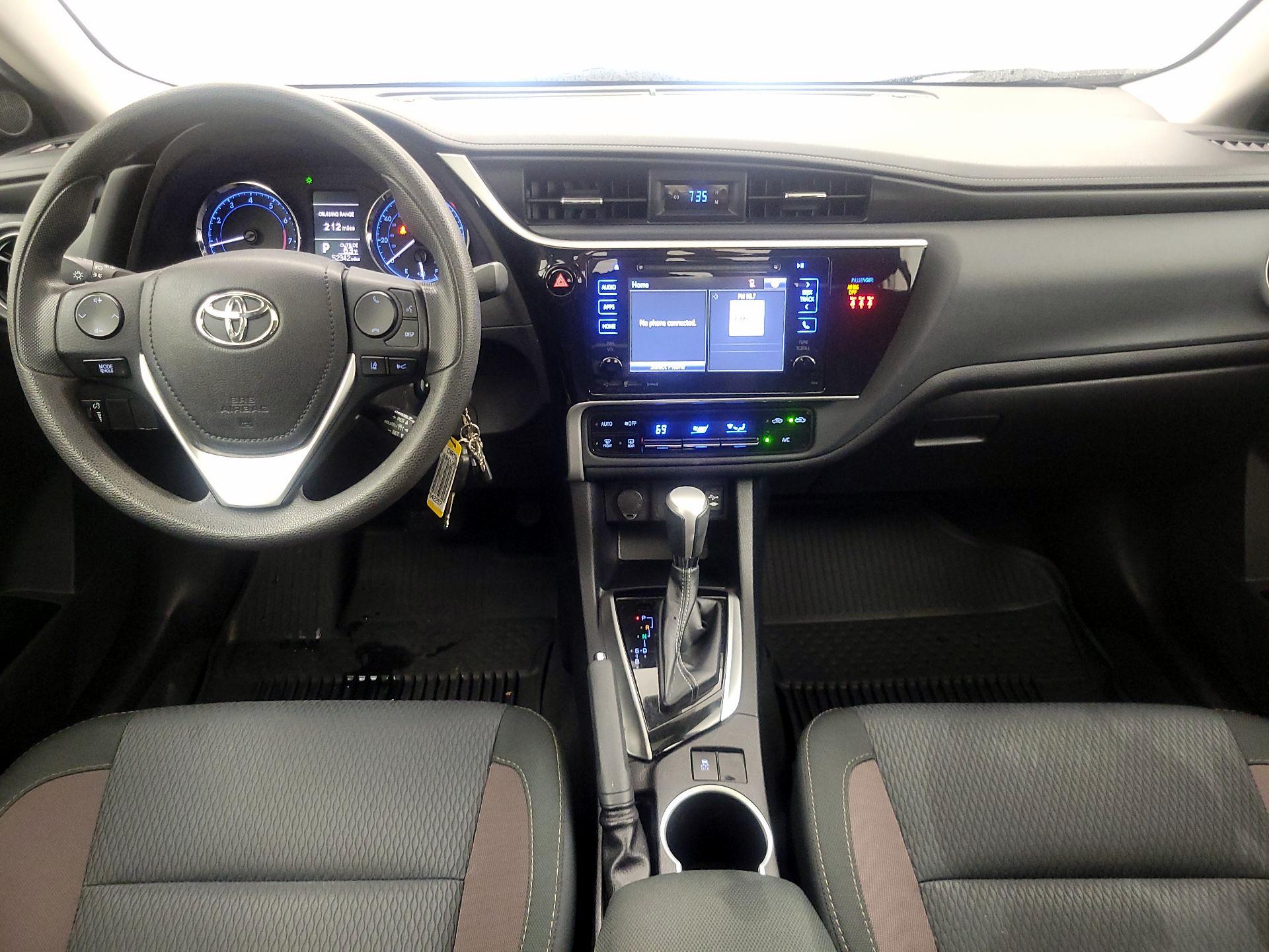 Thumbnail: 2018 Toyota Corolla - 9