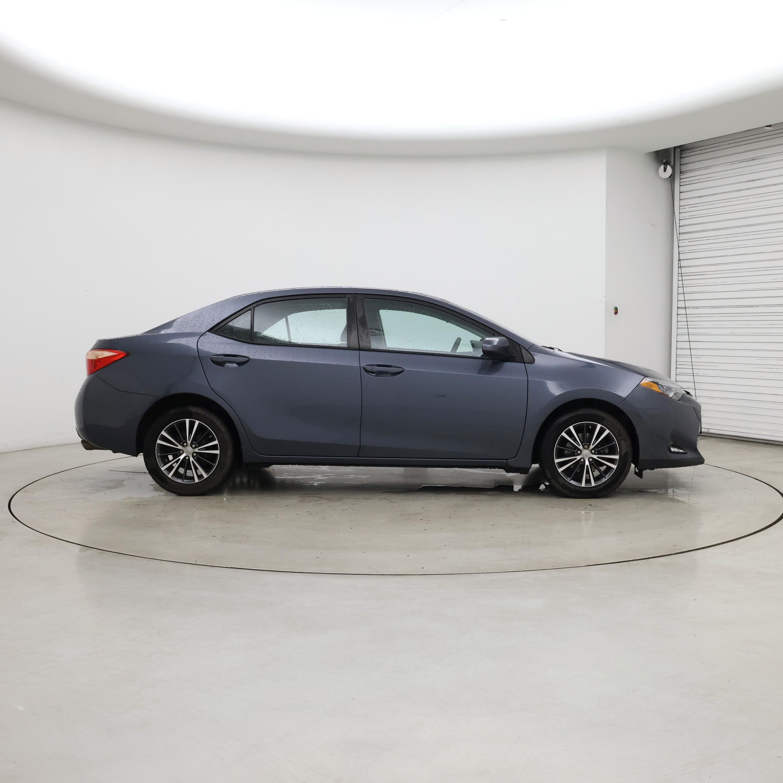 Thumbnail: 2018 Toyota Corolla - 7