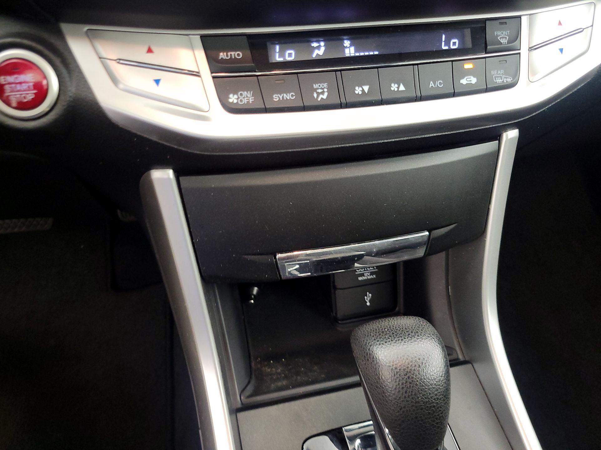 Thumbnail: 2014 Honda Accord - 15