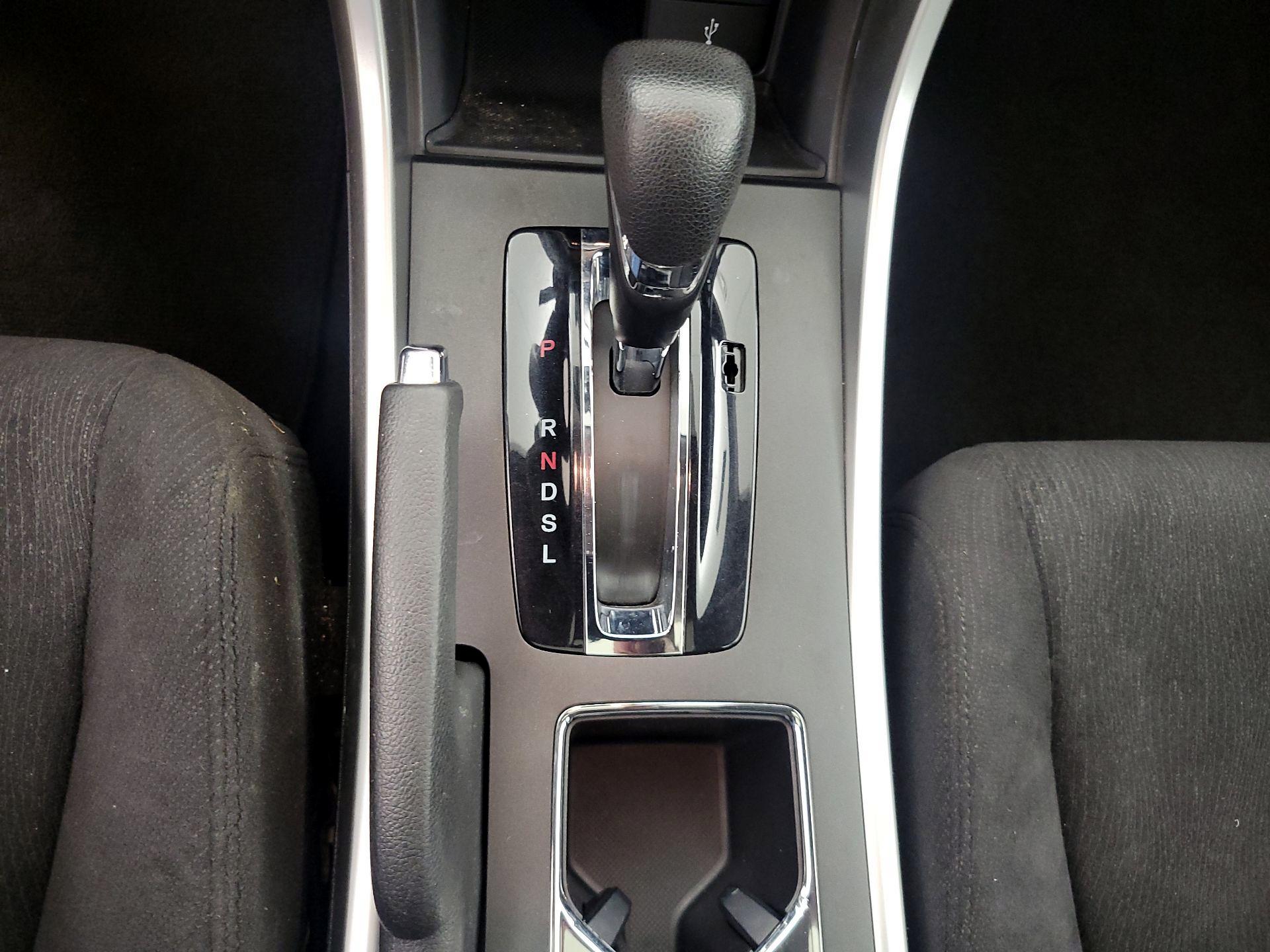 Thumbnail: 2014 Honda Accord - 16