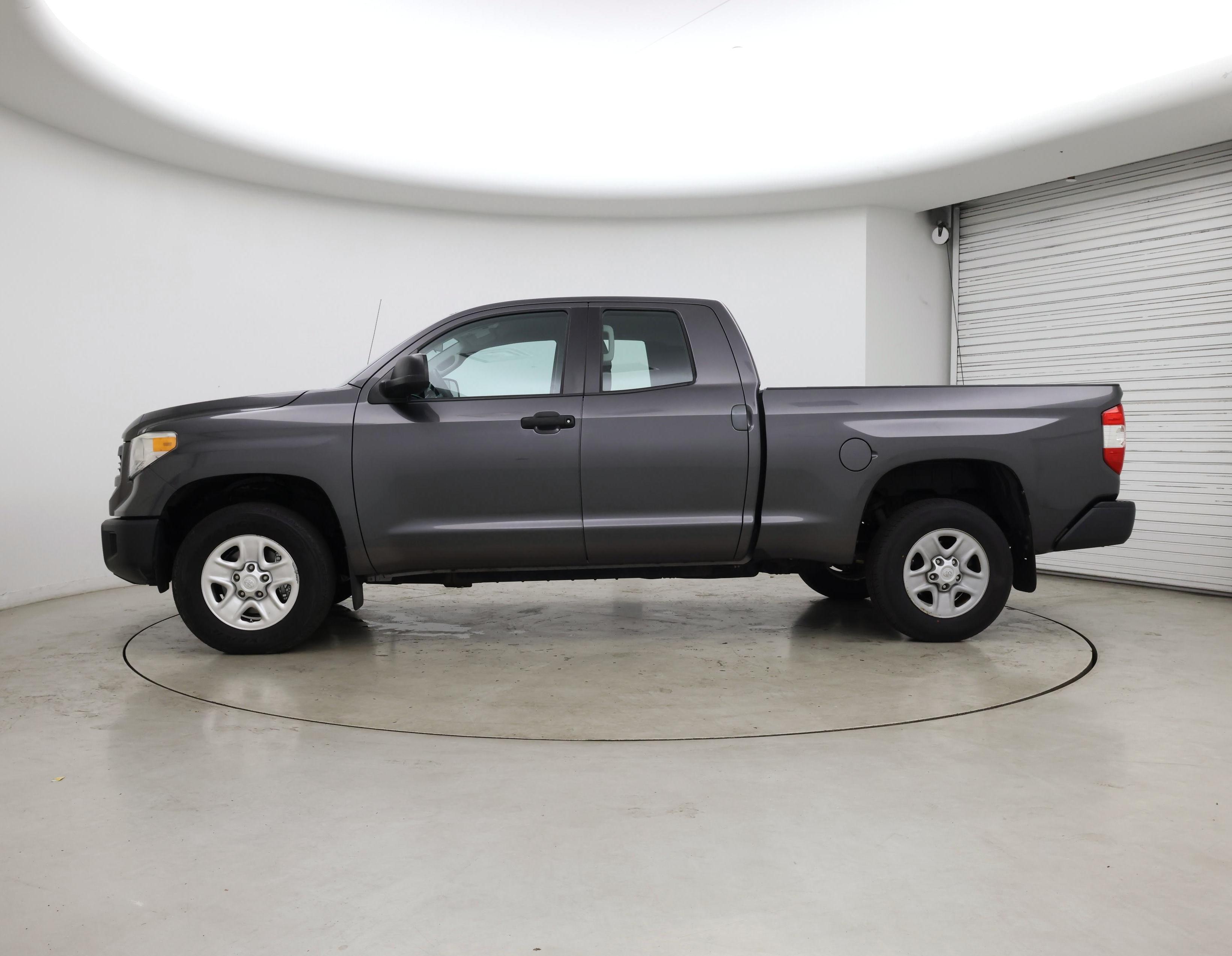 Thumbnail: 2014 Toyota Tundra - 3