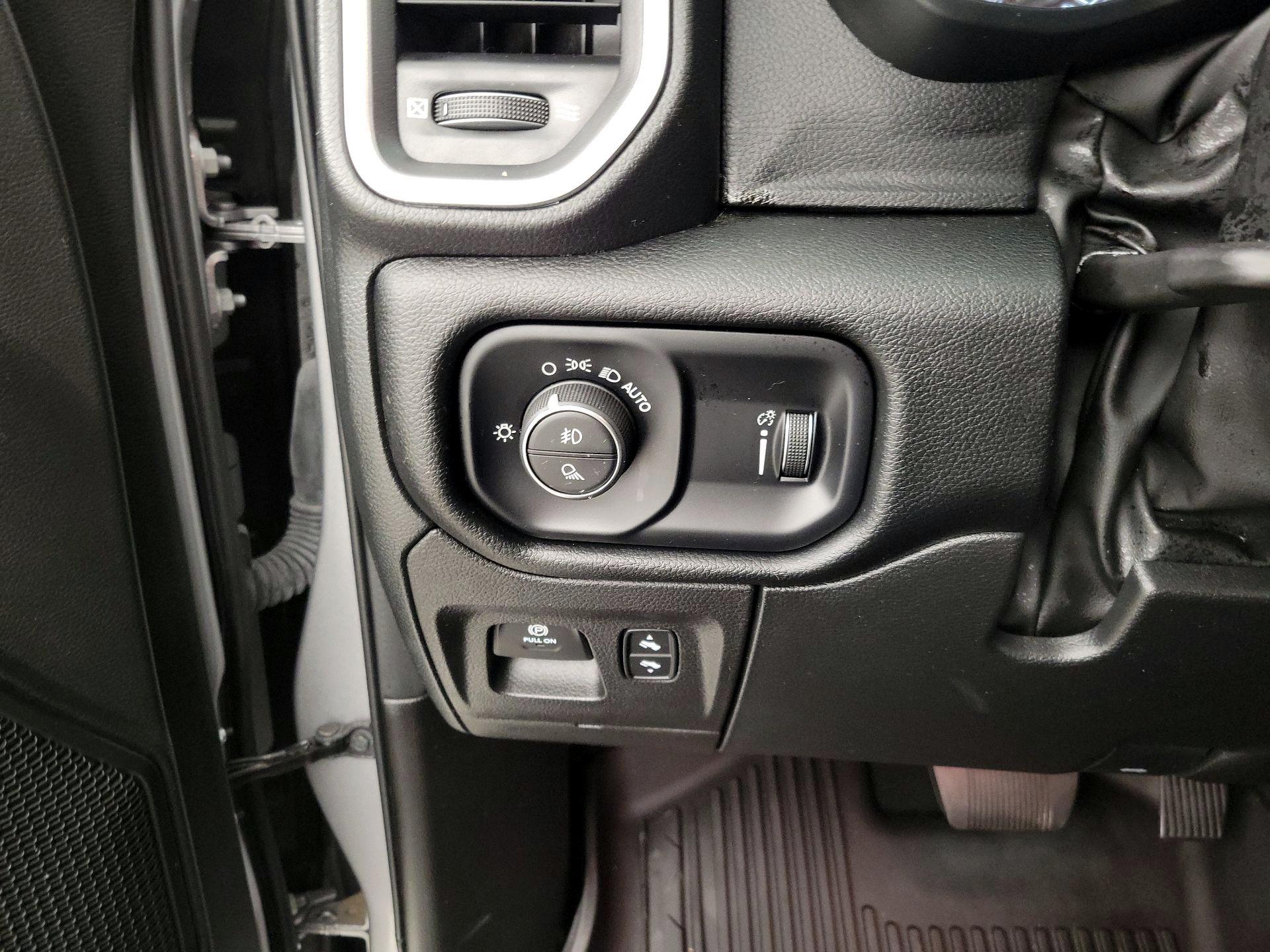 Thumbnail: 2022 RAM 1500 - 13