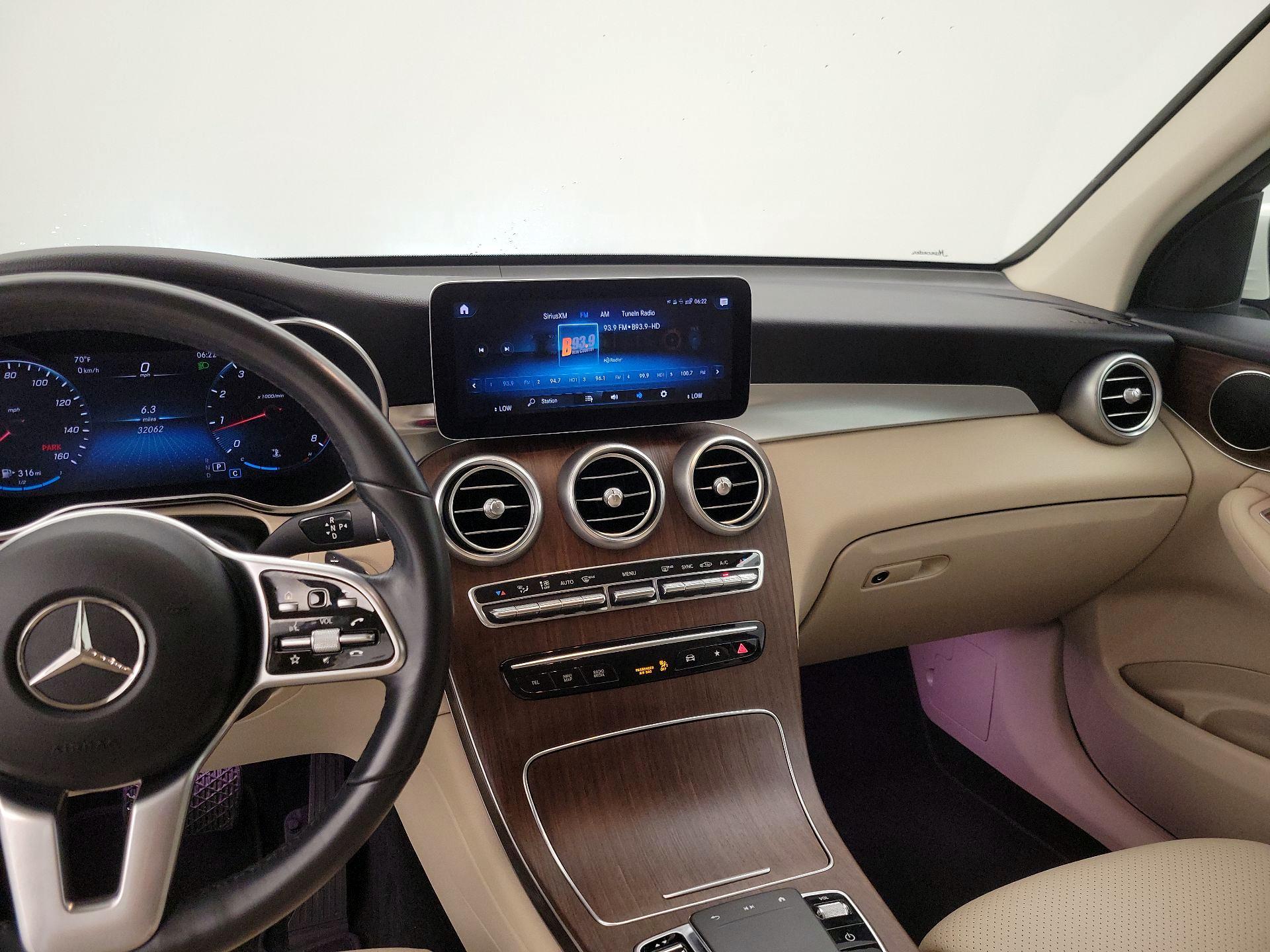 Thumbnail: 2022 Mercedes-Benz GLC - 9
