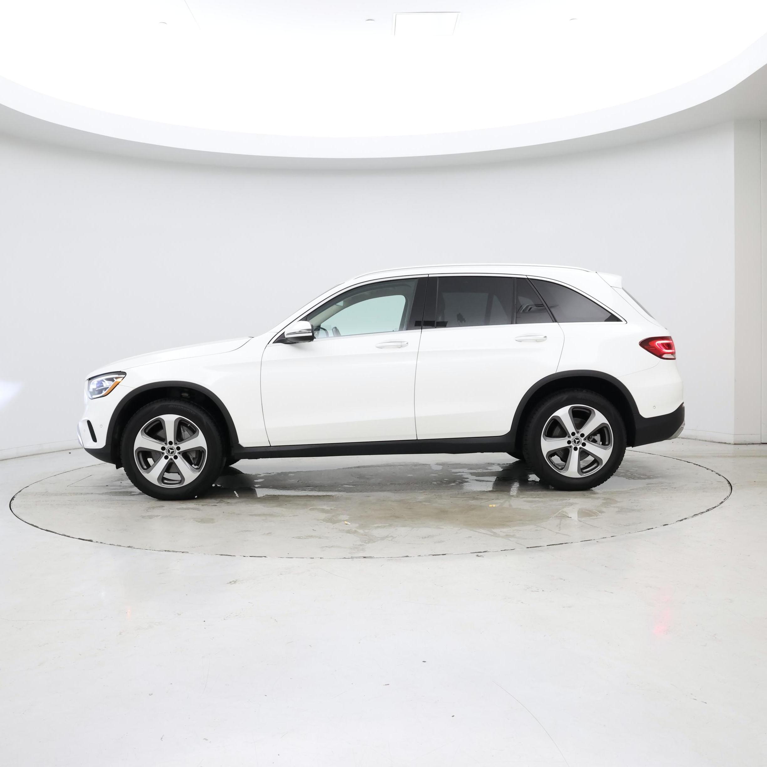 Thumbnail: 2022 Mercedes-Benz GLC - 3
