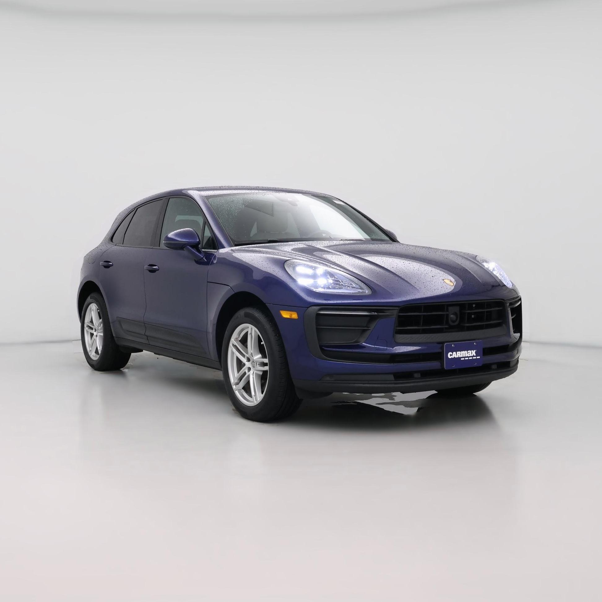 Thumbnail: 2023 Porsche Macan - 1