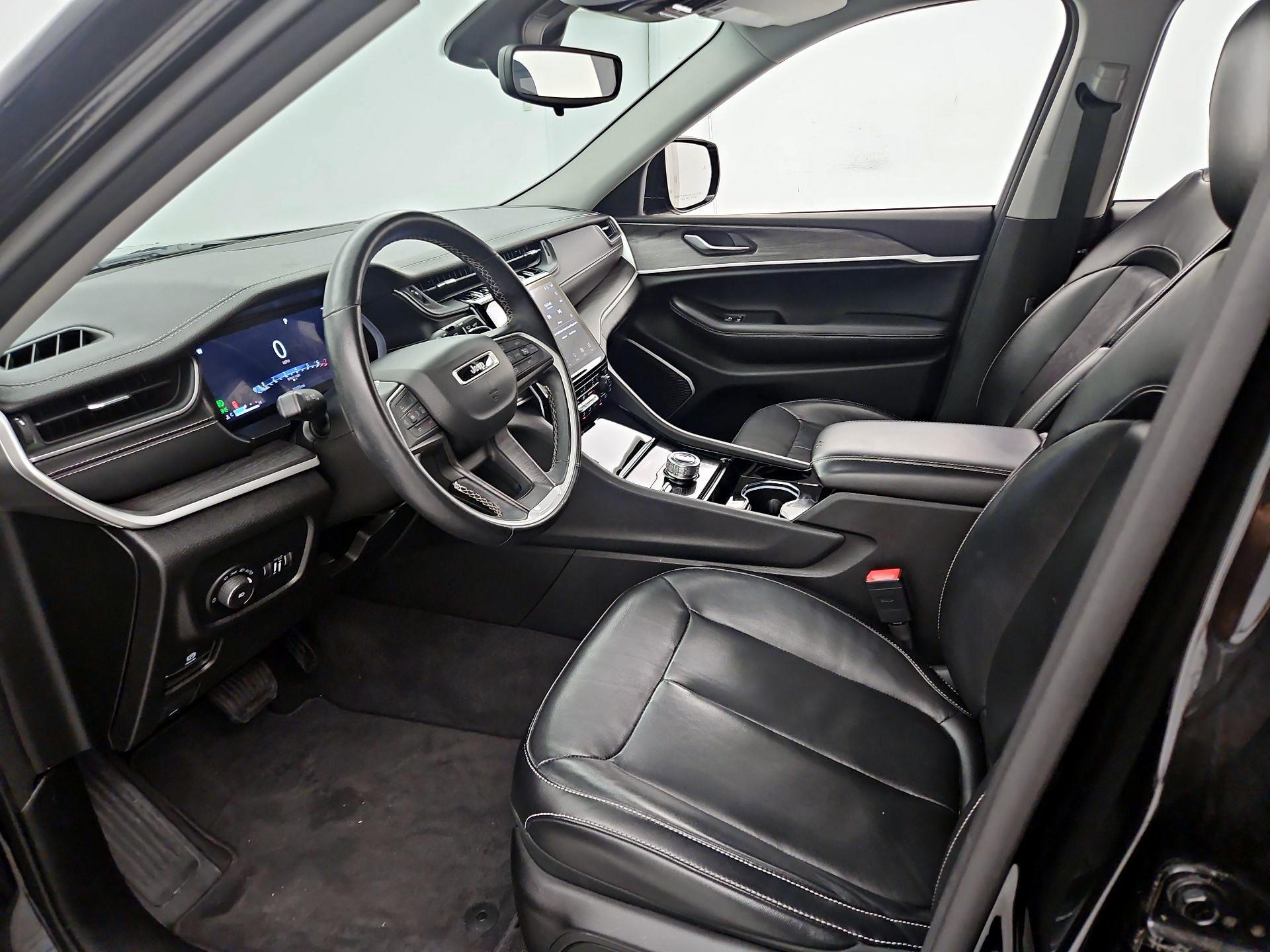 Thumbnail: 2021 Jeep Grand Cherokee L - 11