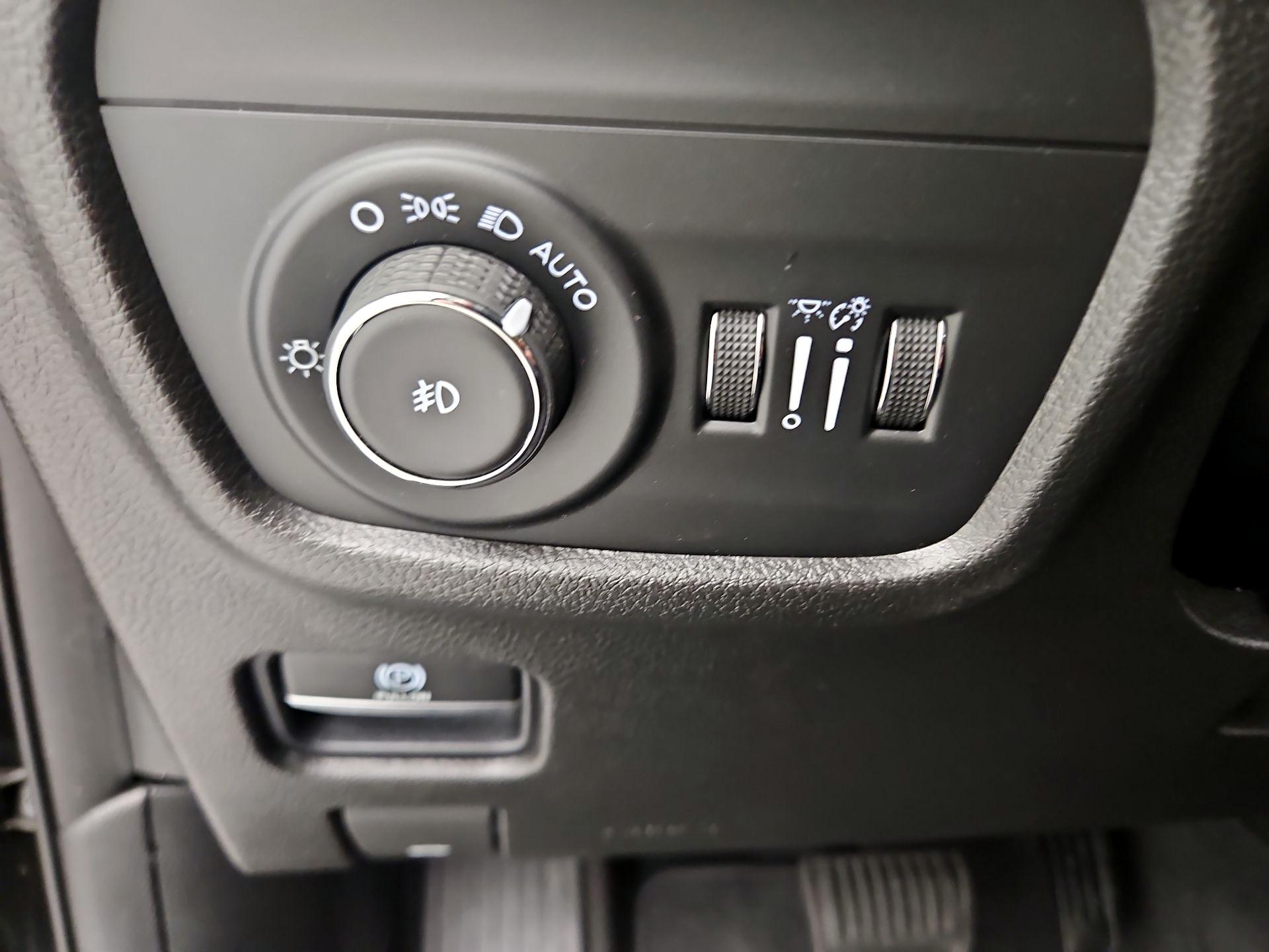 Thumbnail: 2021 Jeep Grand Cherokee L - 13