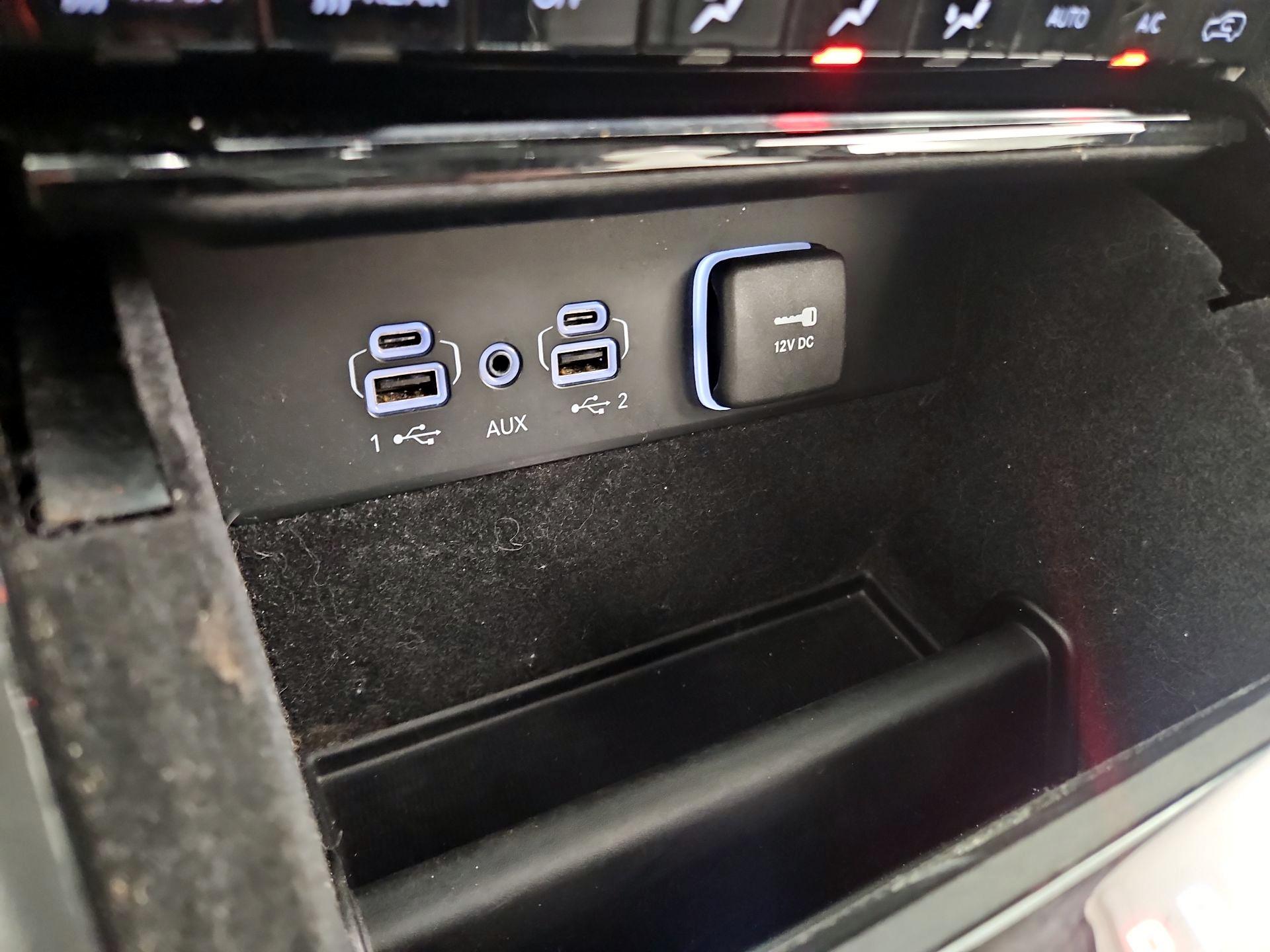 Thumbnail: 2021 Jeep Grand Cherokee L - 19