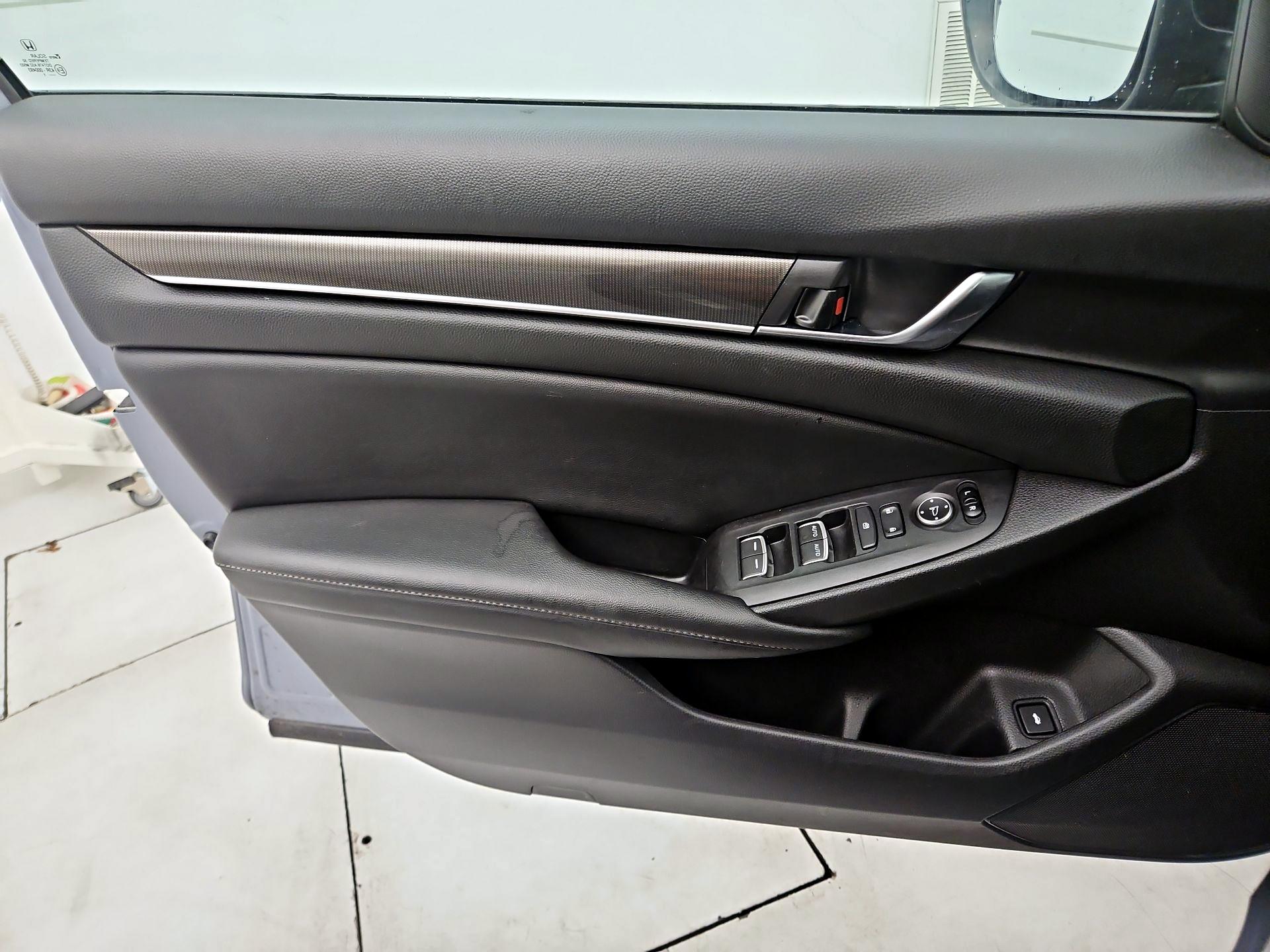 Thumbnail: 2021 Honda Accord - 12