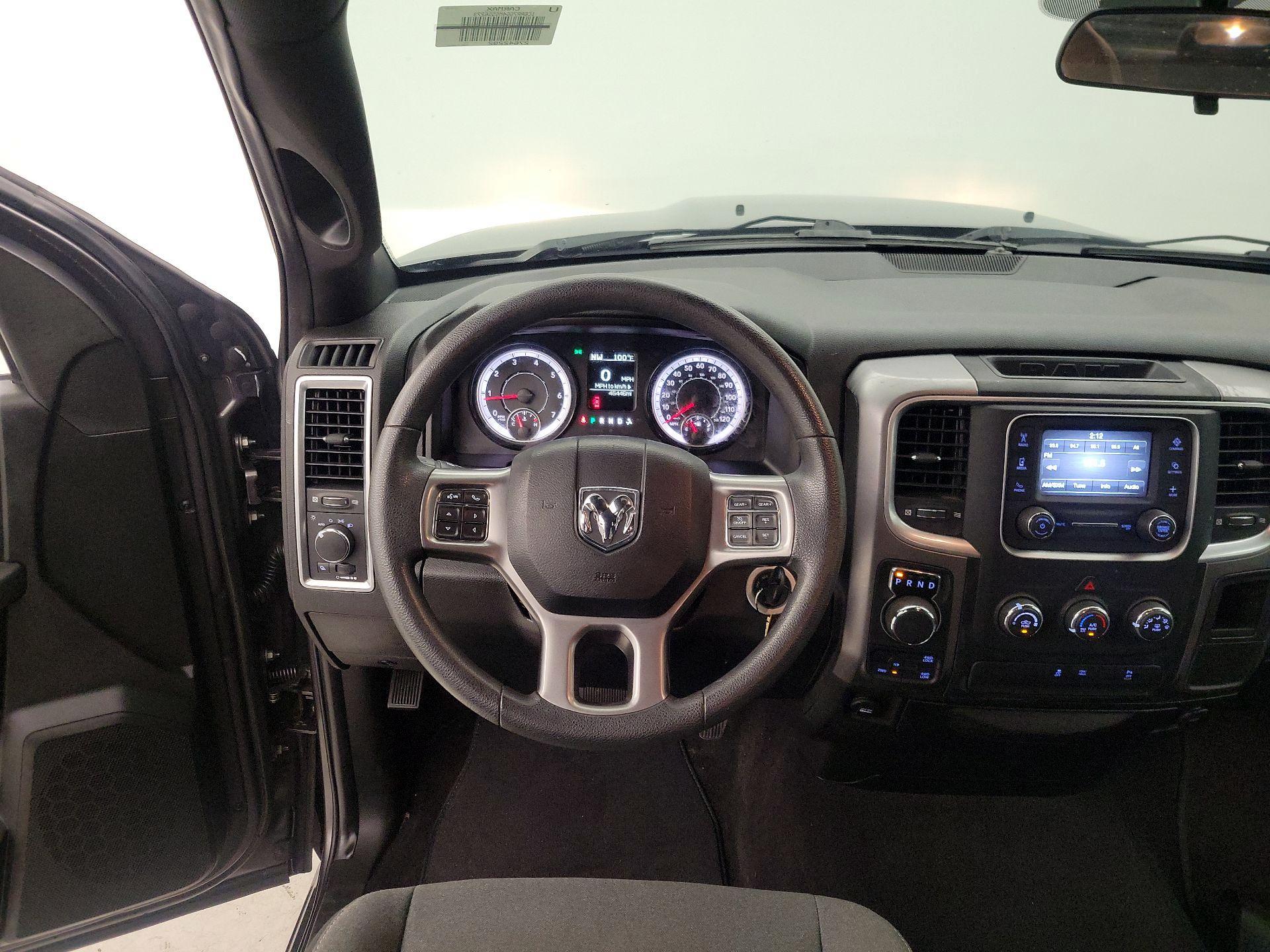 Thumbnail: 2021 RAM 1500 Classic - 10