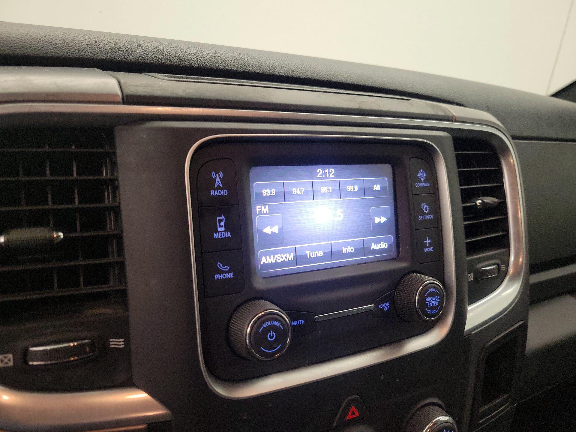 Thumbnail: 2021 RAM 1500 Classic - 15
