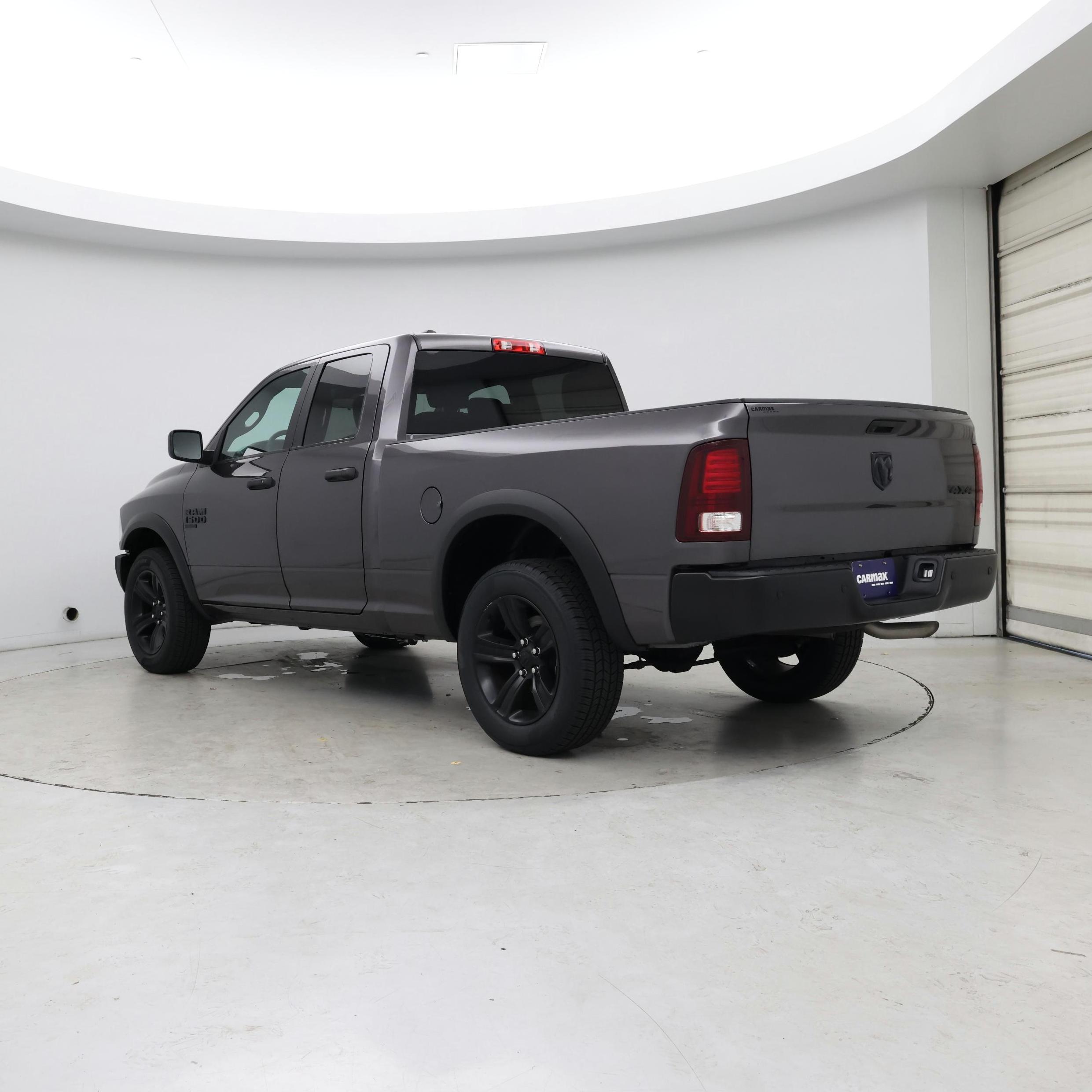 Thumbnail: 2021 RAM 1500 Classic - 2