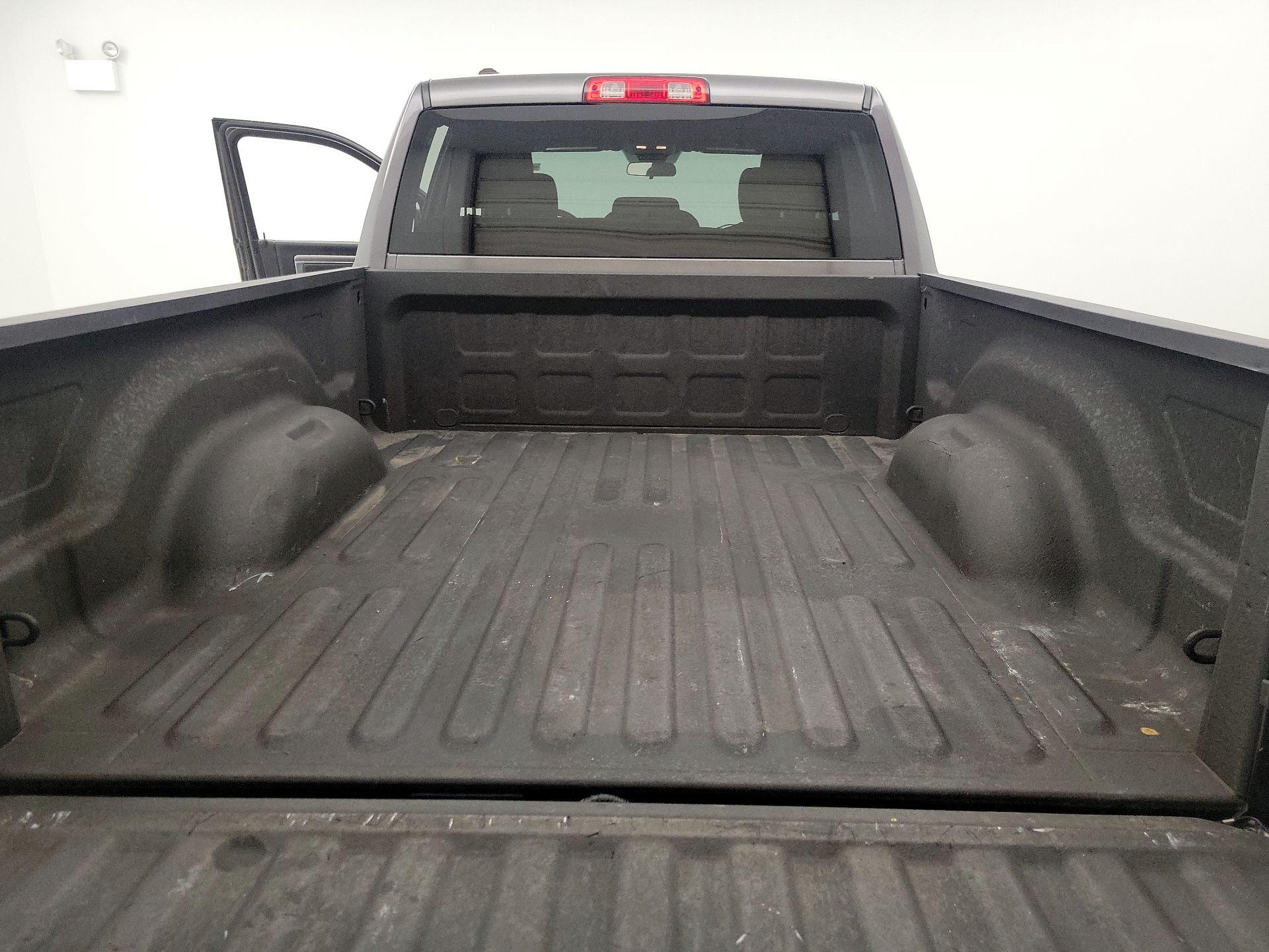 Thumbnail: 2021 RAM 1500 Classic - 20