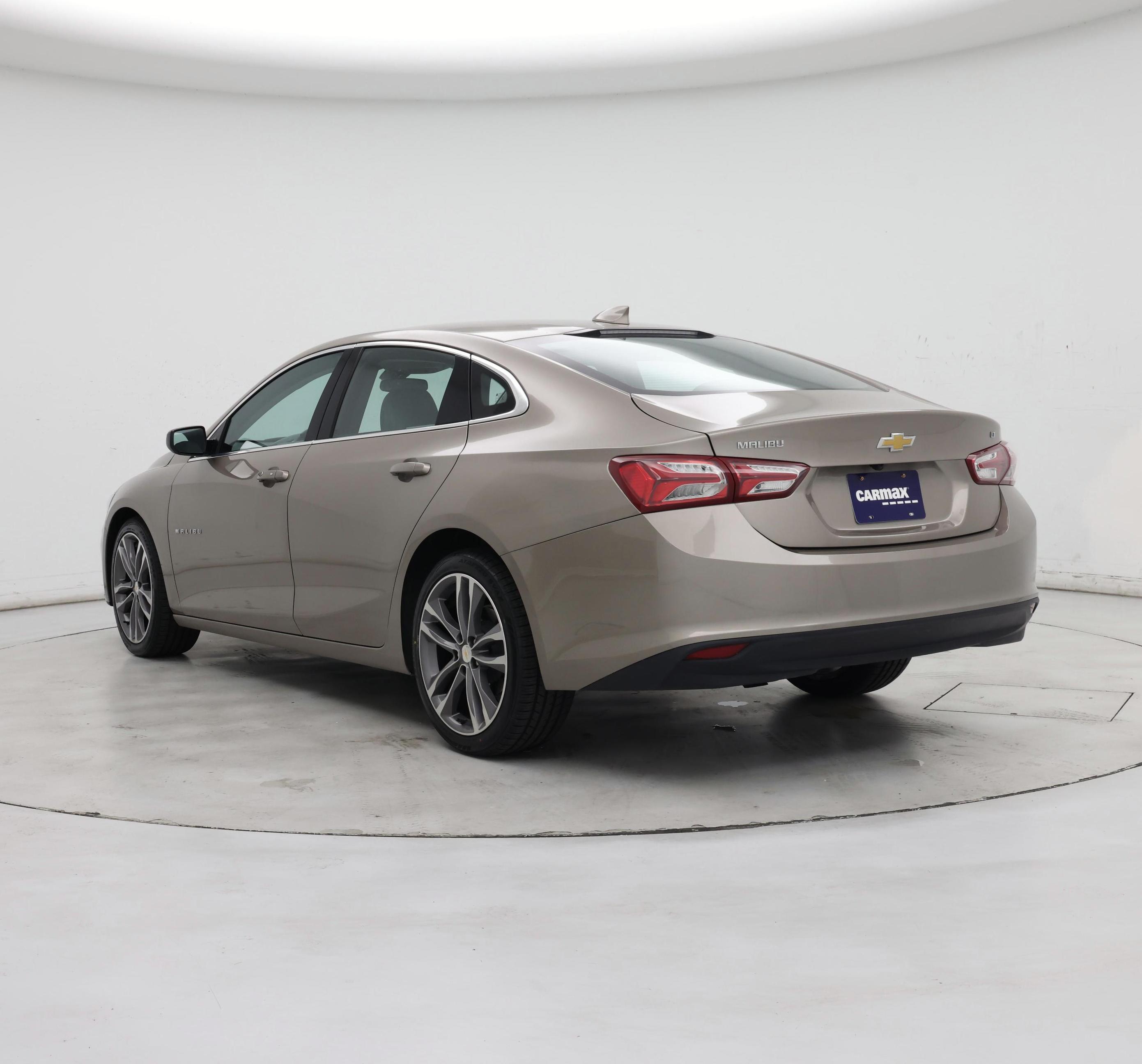 Thumbnail: 2022 Chevrolet Malibu - 2