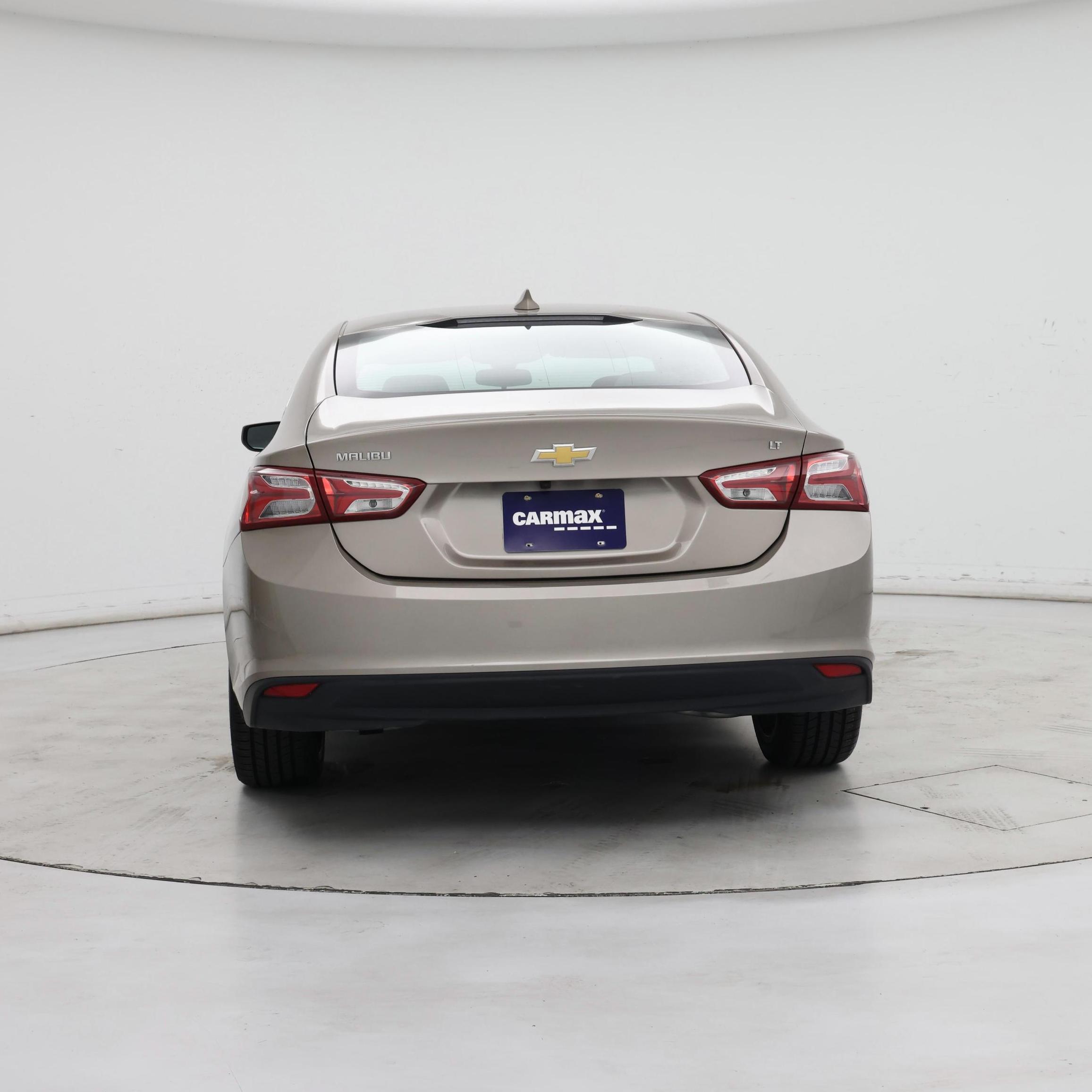 Thumbnail: 2022 Chevrolet Malibu - 6