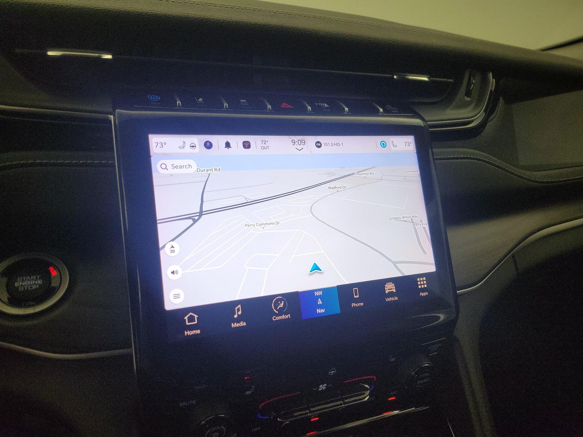 Thumbnail: 2023 Jeep Grand Cherokee - 14