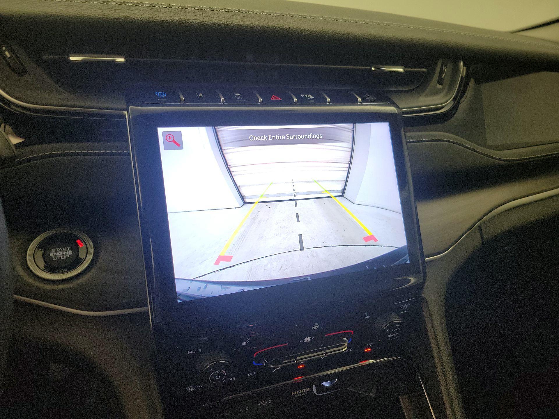 Thumbnail: 2023 Jeep Grand Cherokee - 15