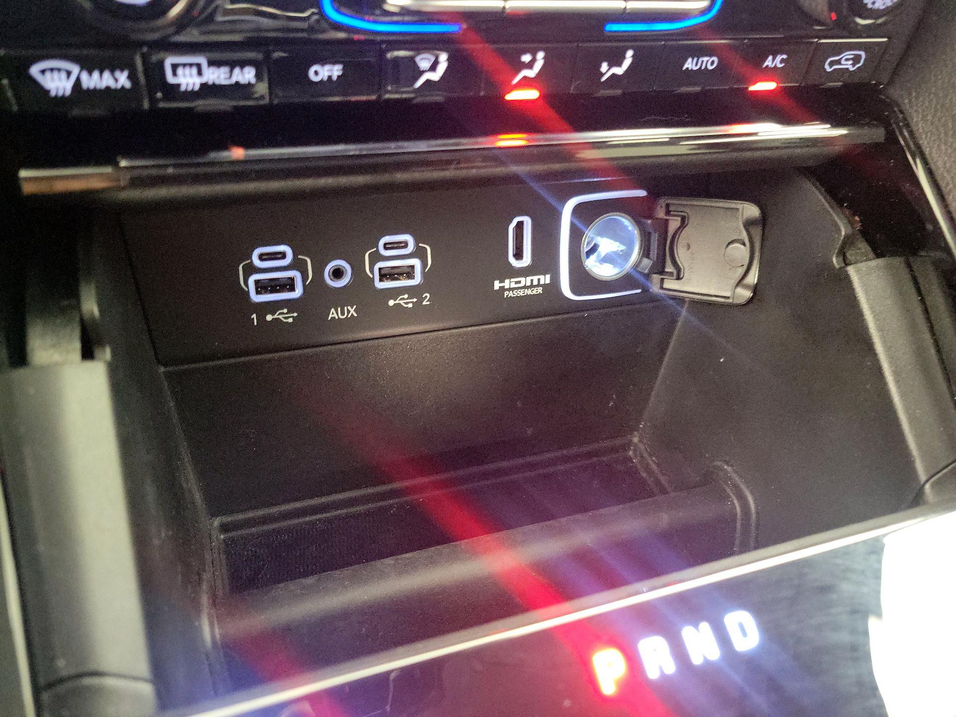 Thumbnail: 2023 Jeep Grand Cherokee - 19