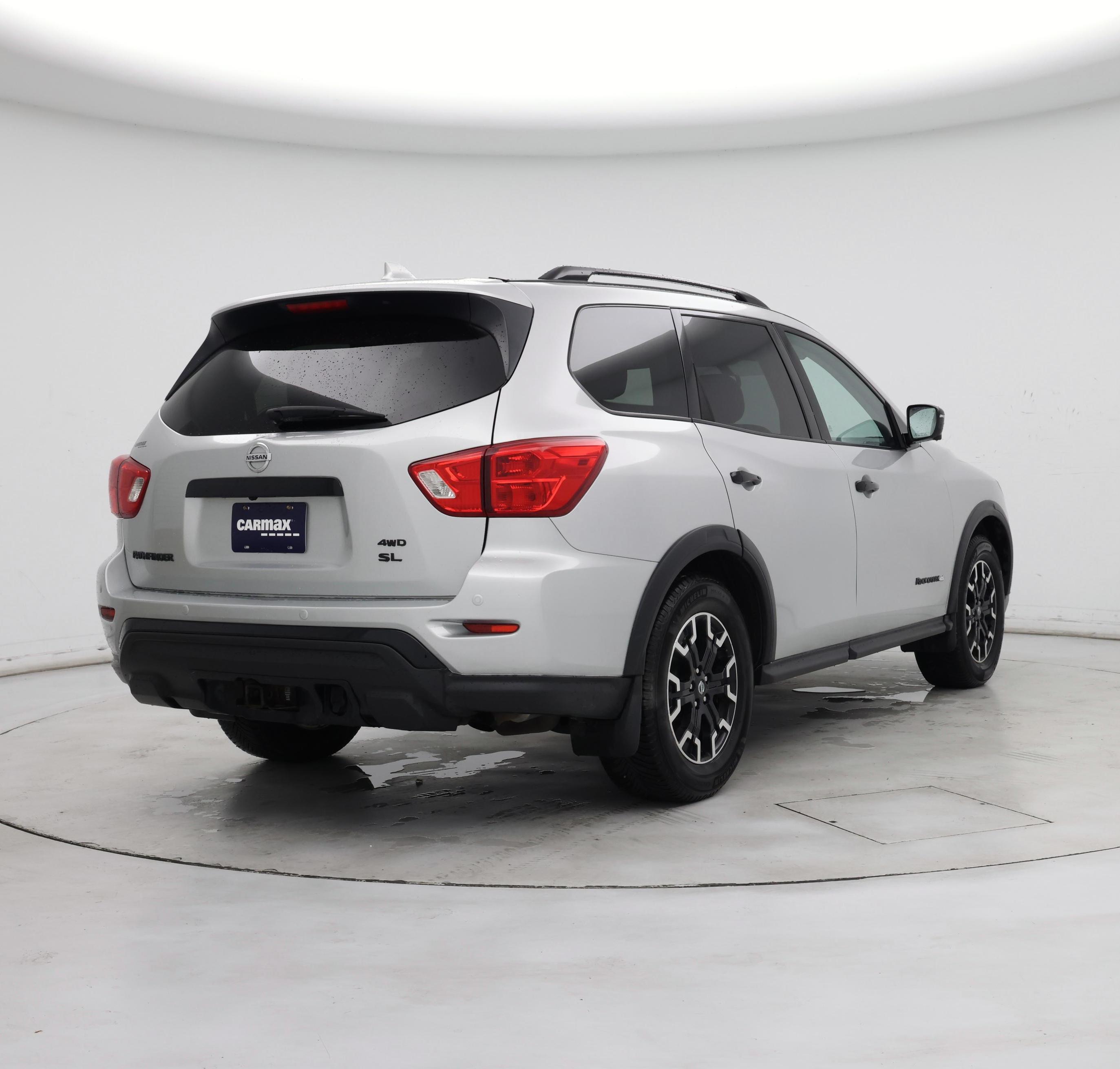Thumbnail: 2020 Nissan Pathfinder - 8