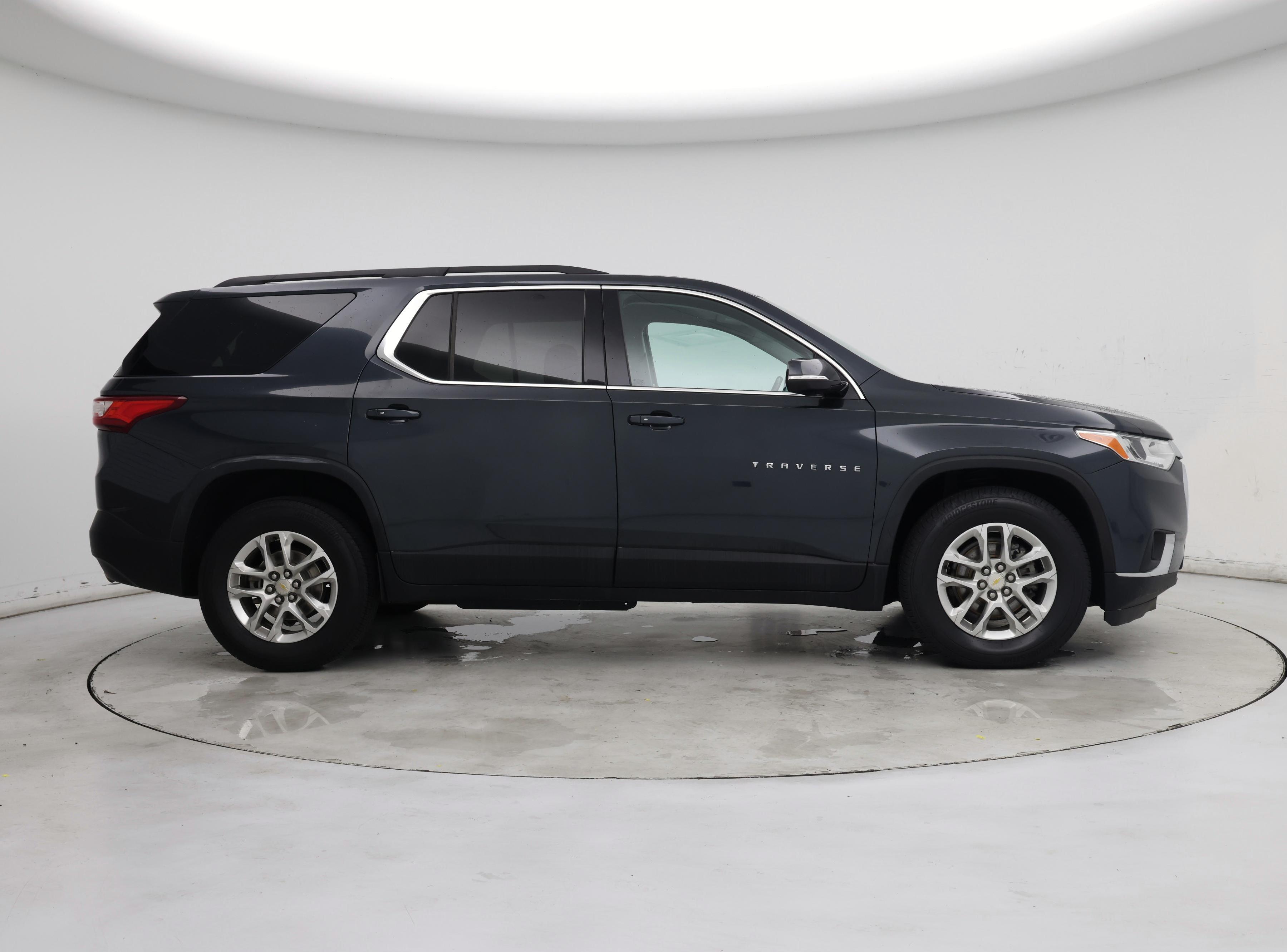 Thumbnail: 2020 Chevrolet Traverse - 7