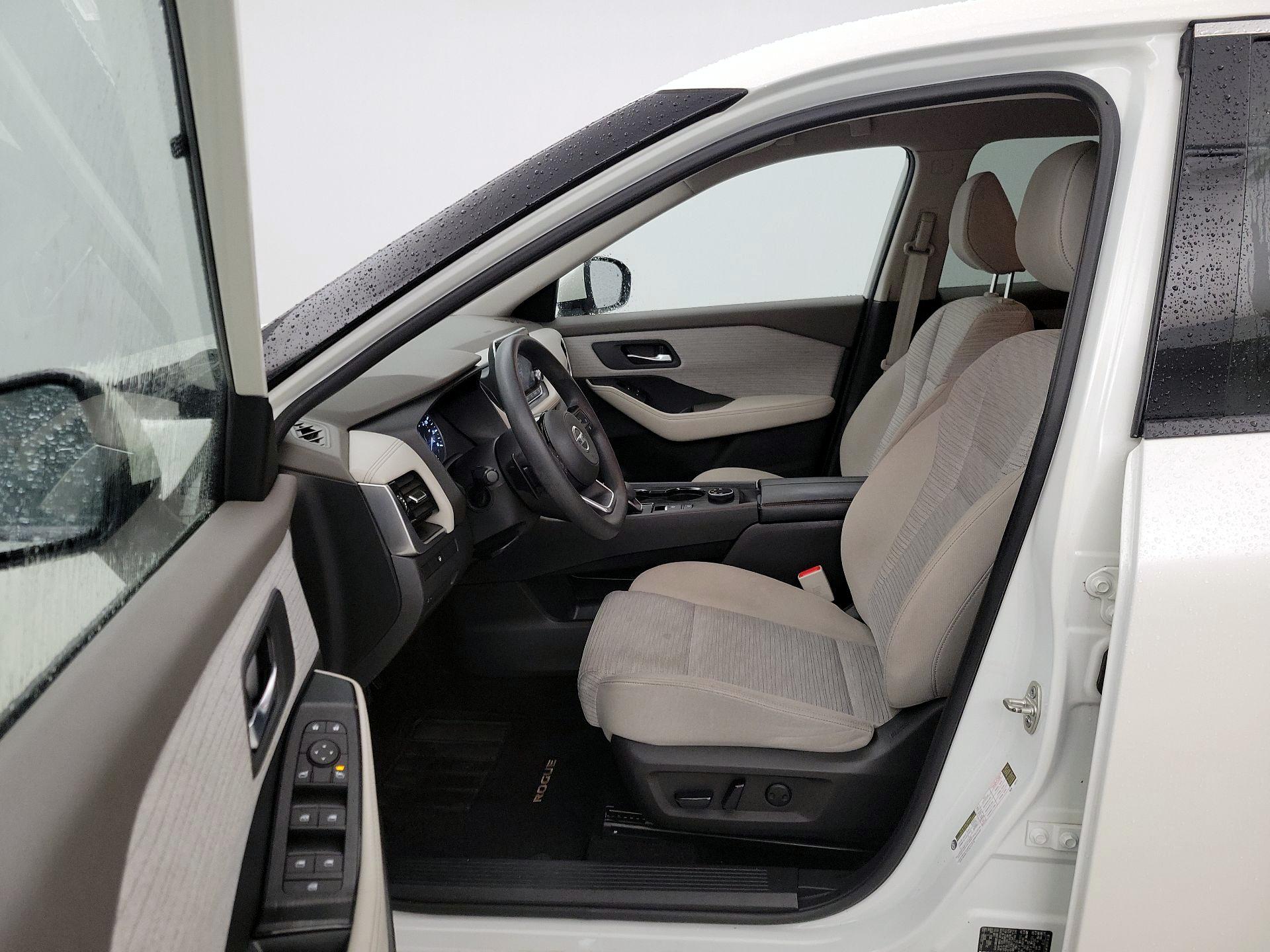 Thumbnail: 2021 Nissan Rogue - 11