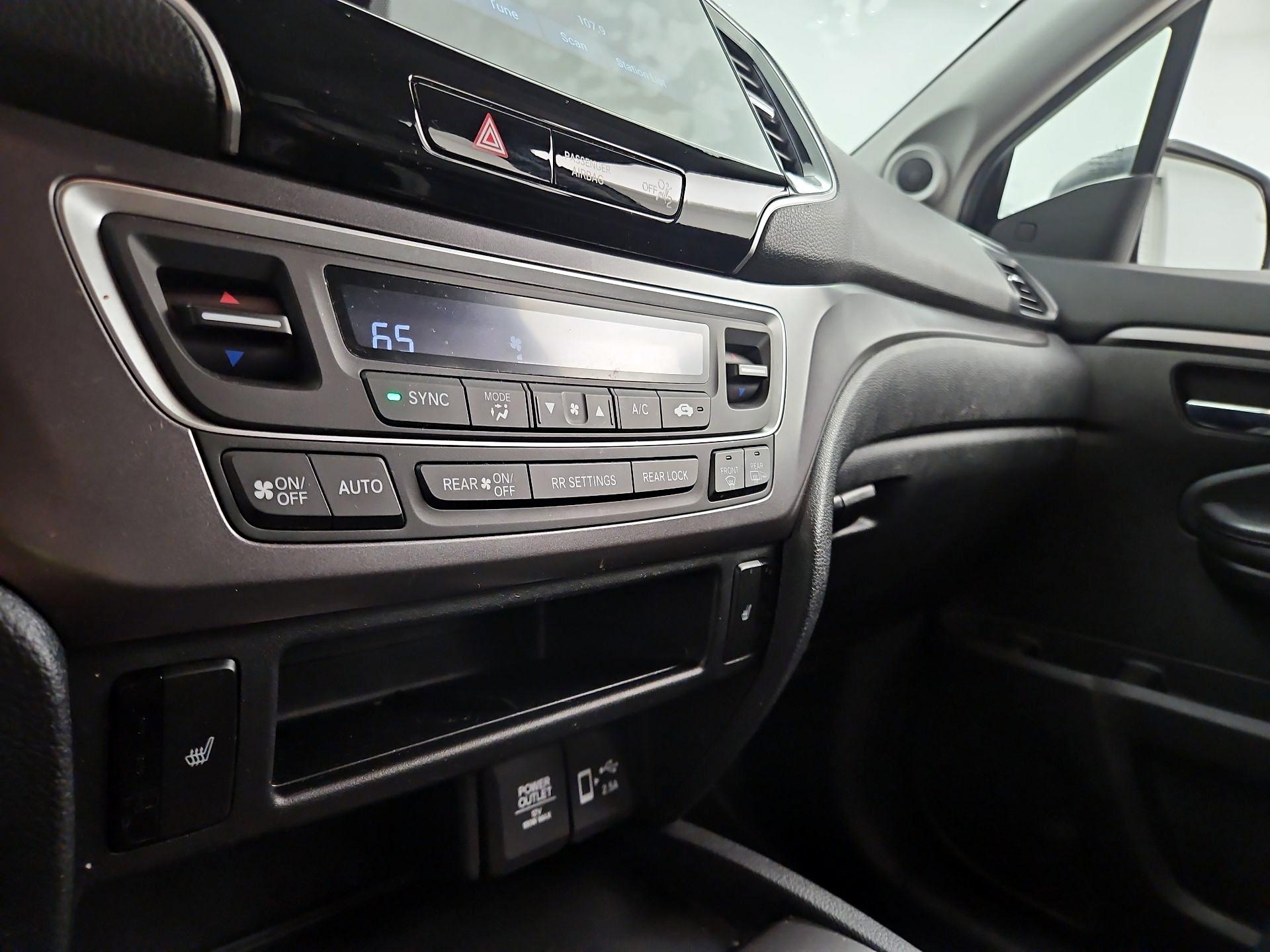 Thumbnail: 2021 Honda Pilot - 16