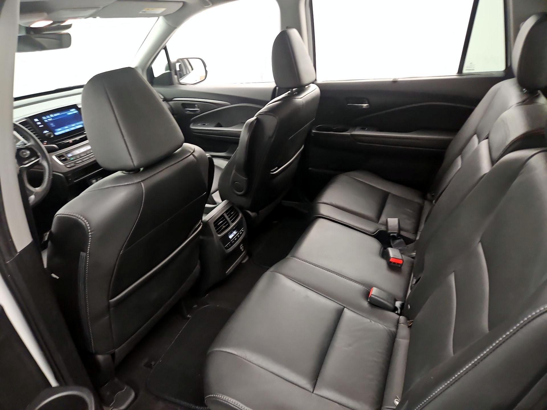 Thumbnail: 2021 Honda Pilot - 19