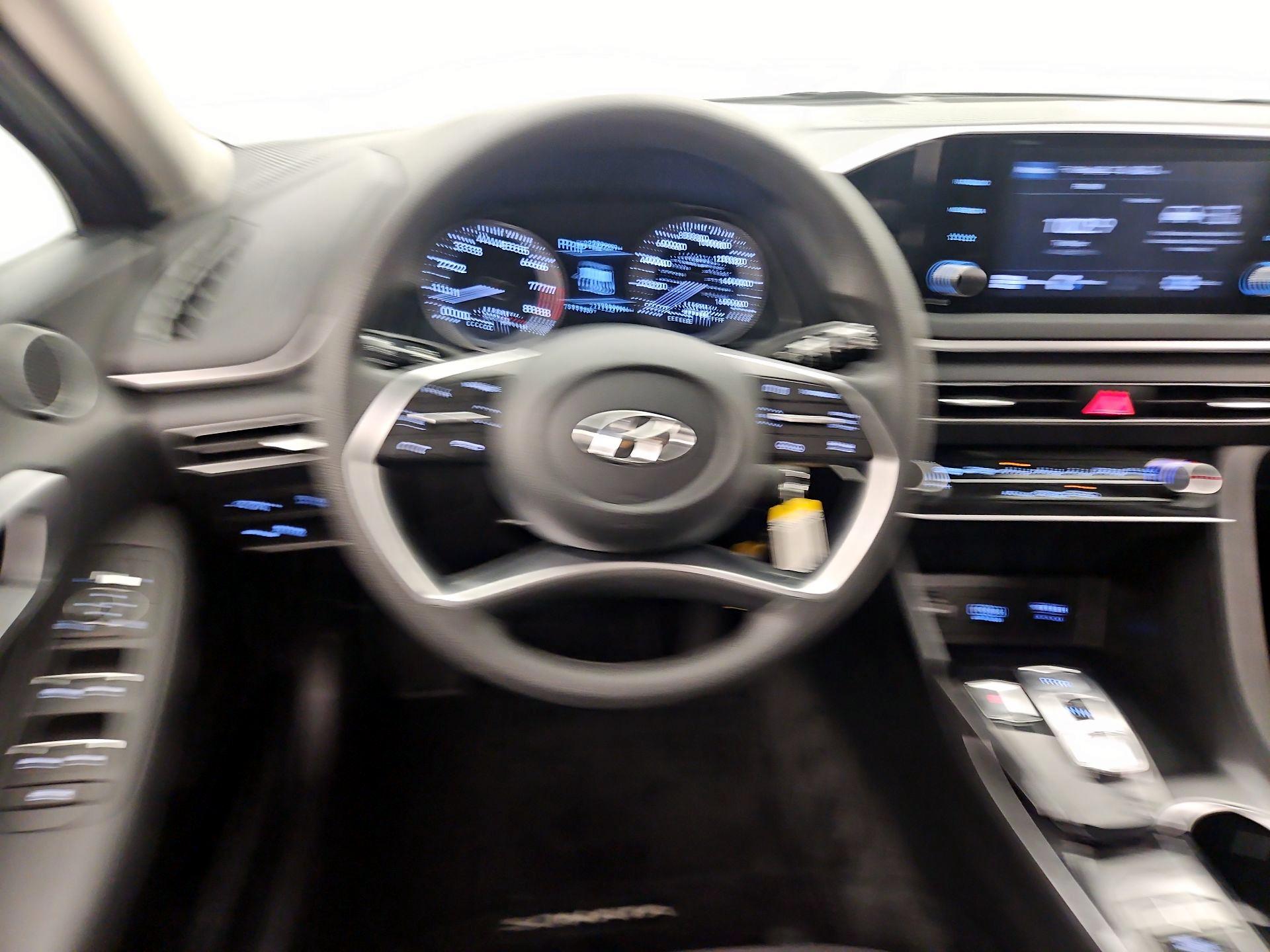 Thumbnail: 2022 Hyundai Sonata - 10