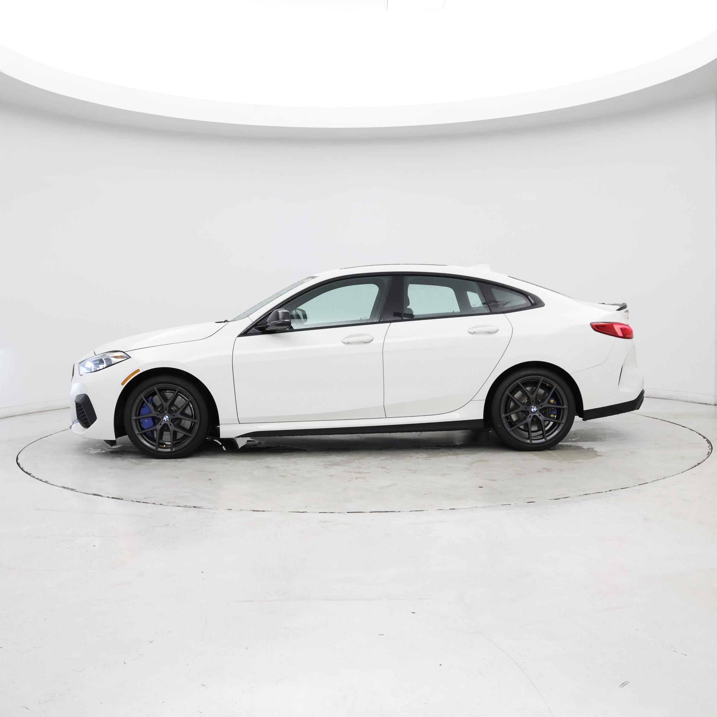Thumbnail: 2021 BMW 2 Series - 3