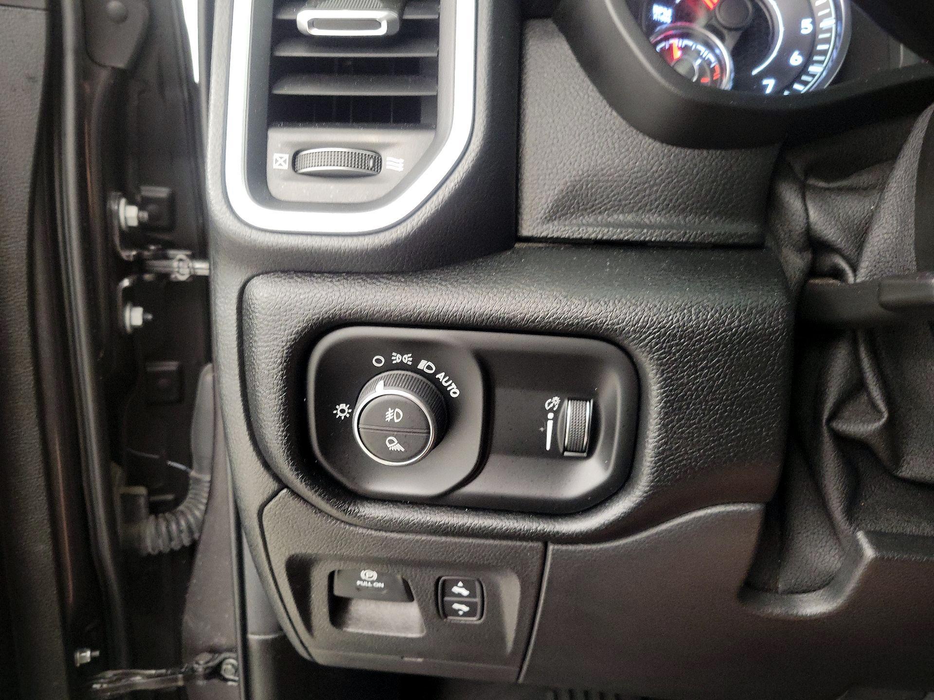 Thumbnail: 2022 RAM 1500 - 13