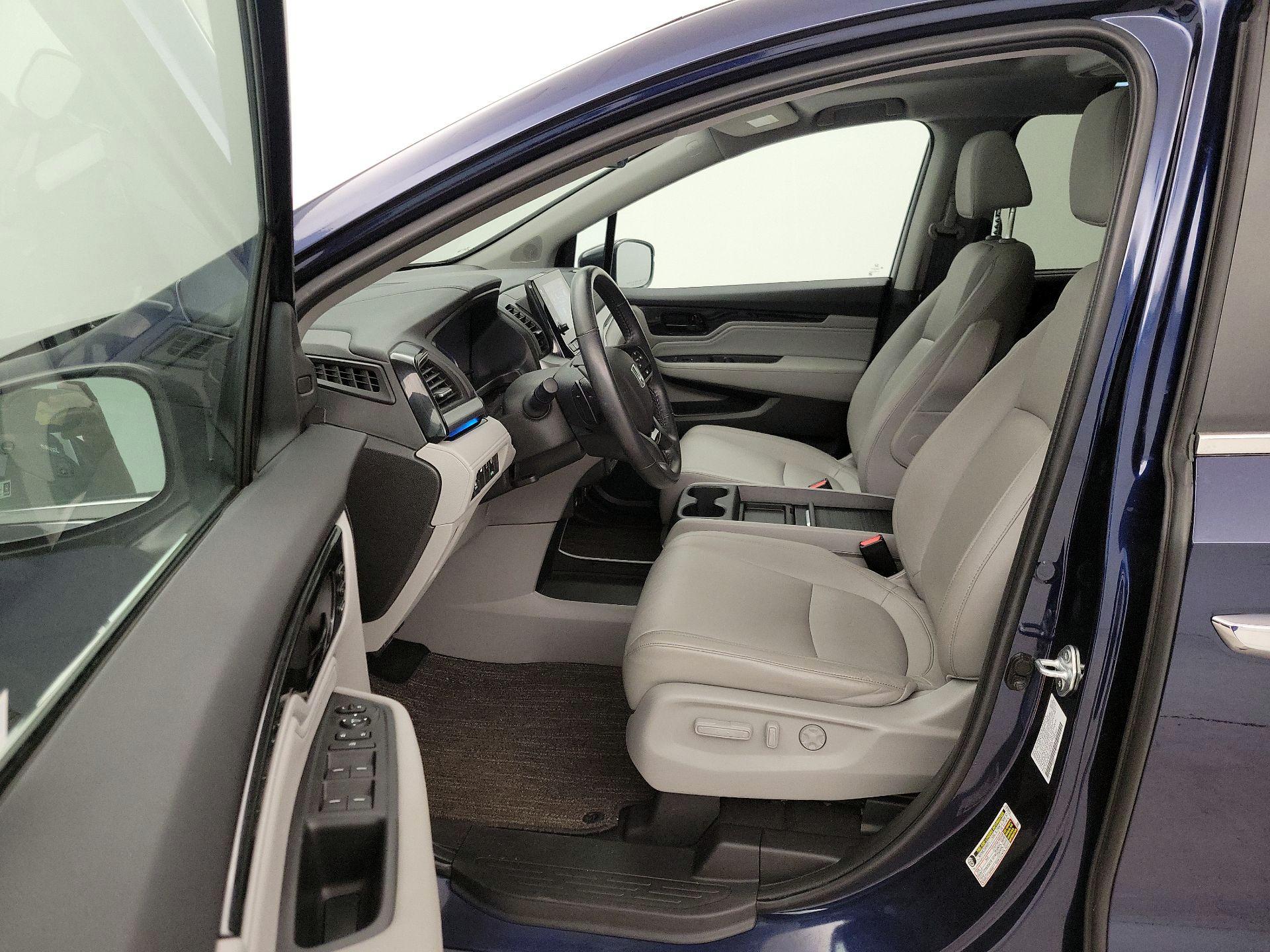 Thumbnail: 2022 Honda Odyssey - 11