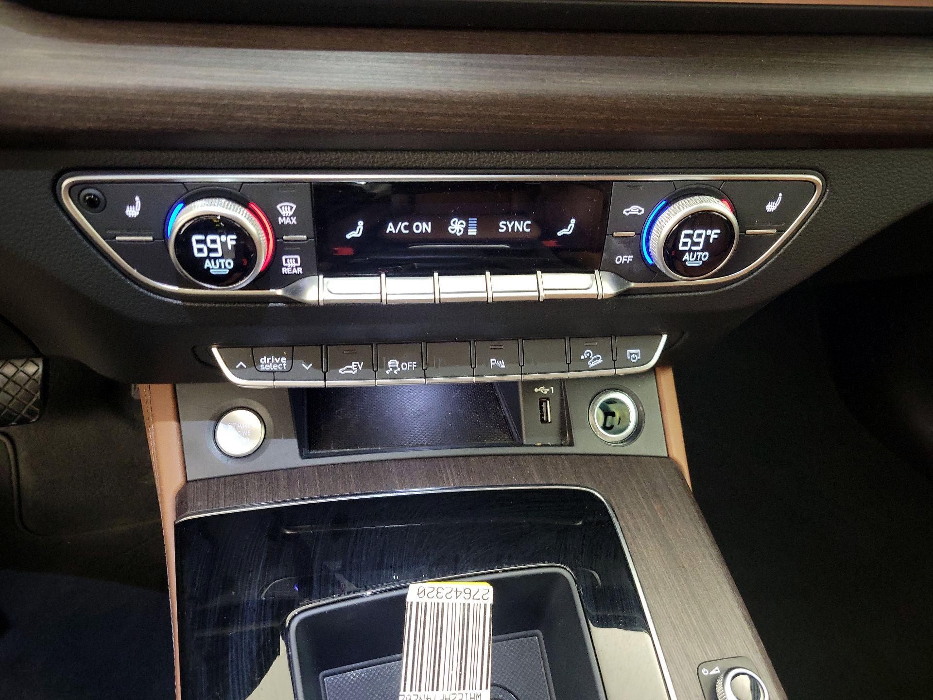 Thumbnail: 2022 Audi Q5 - 16